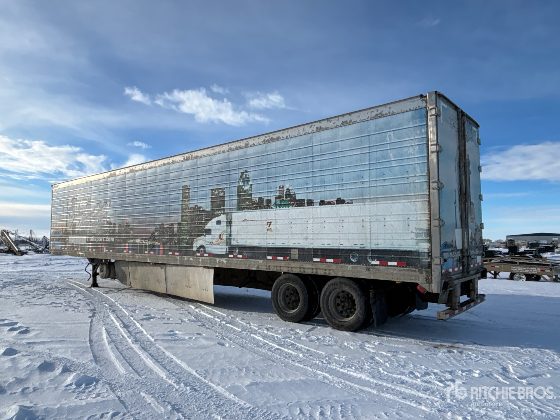 General Appearance with Foto, angolo posteriore sinistro