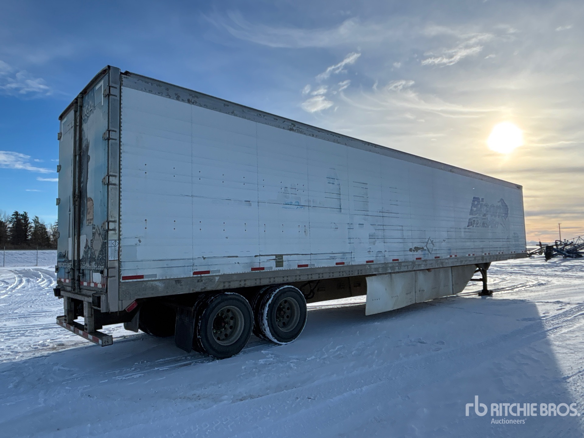 General Appearance with Foto, angolo anteriore sinistro