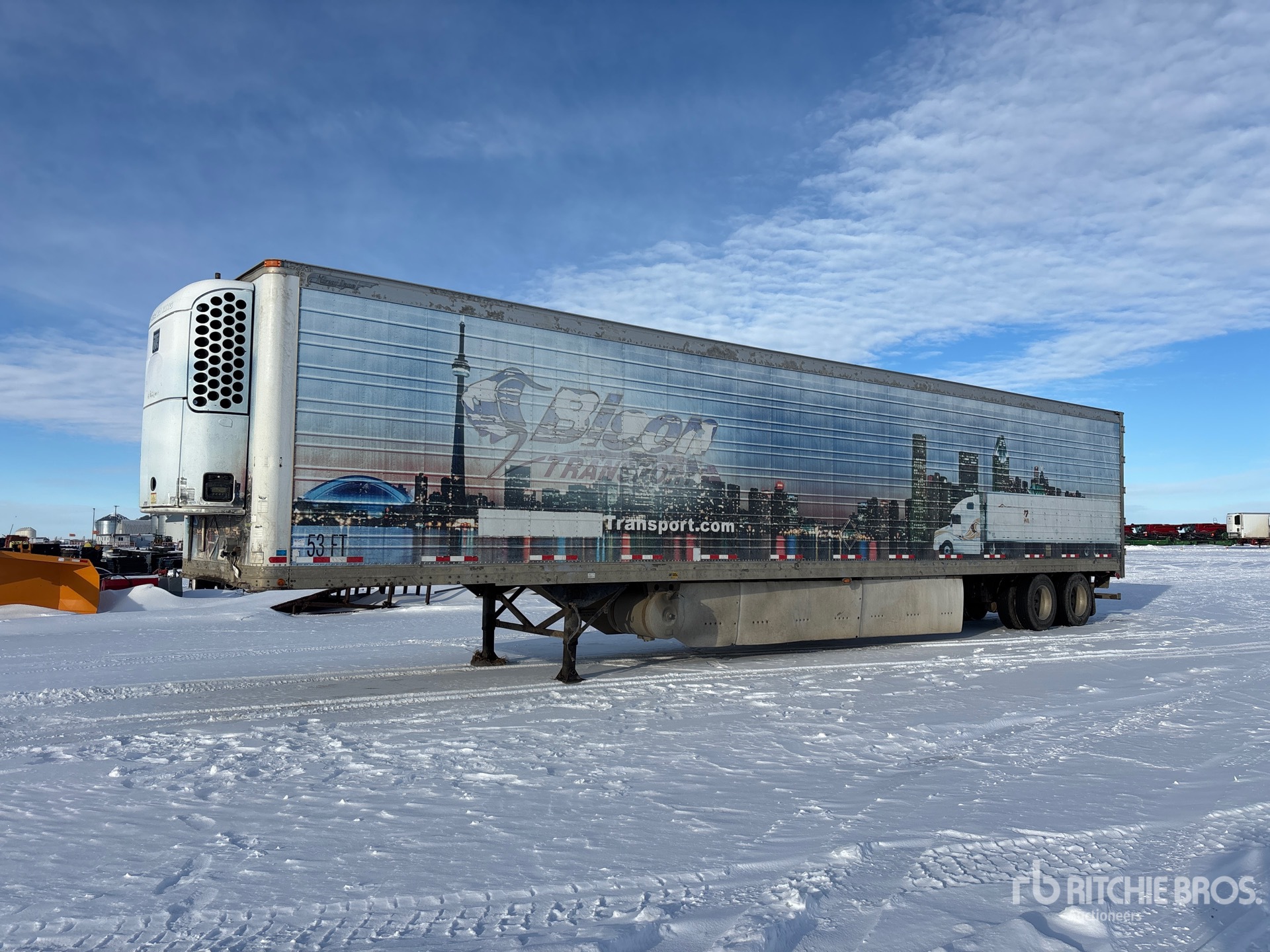 General Appearance with Foto, angolo anteriore sinistro