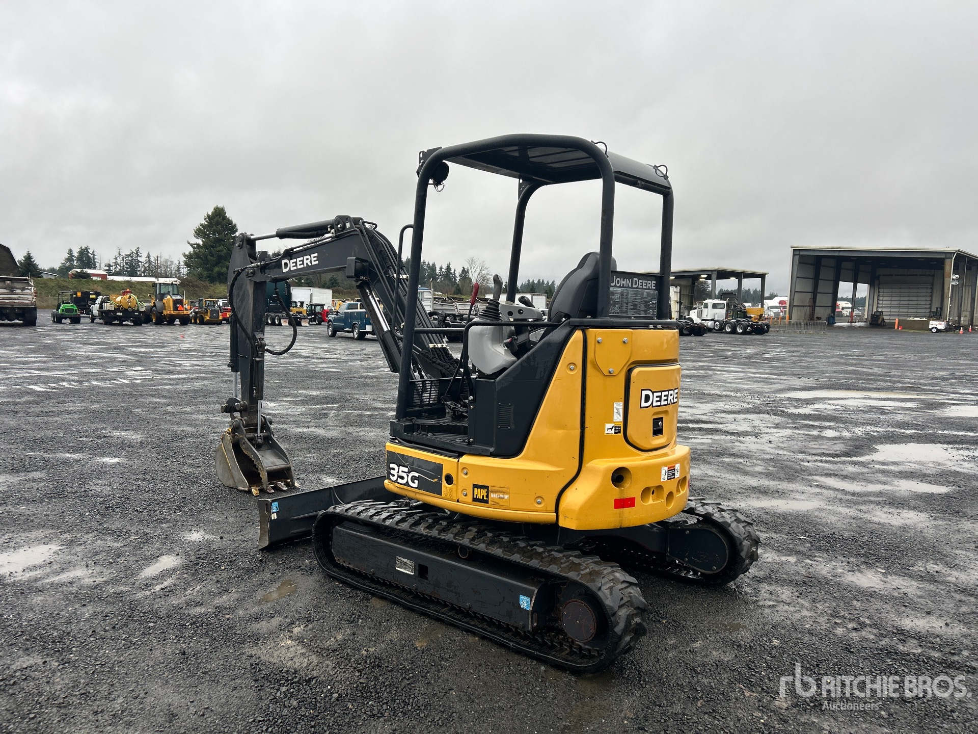 General Appearance with Picture, Left Rear Corner