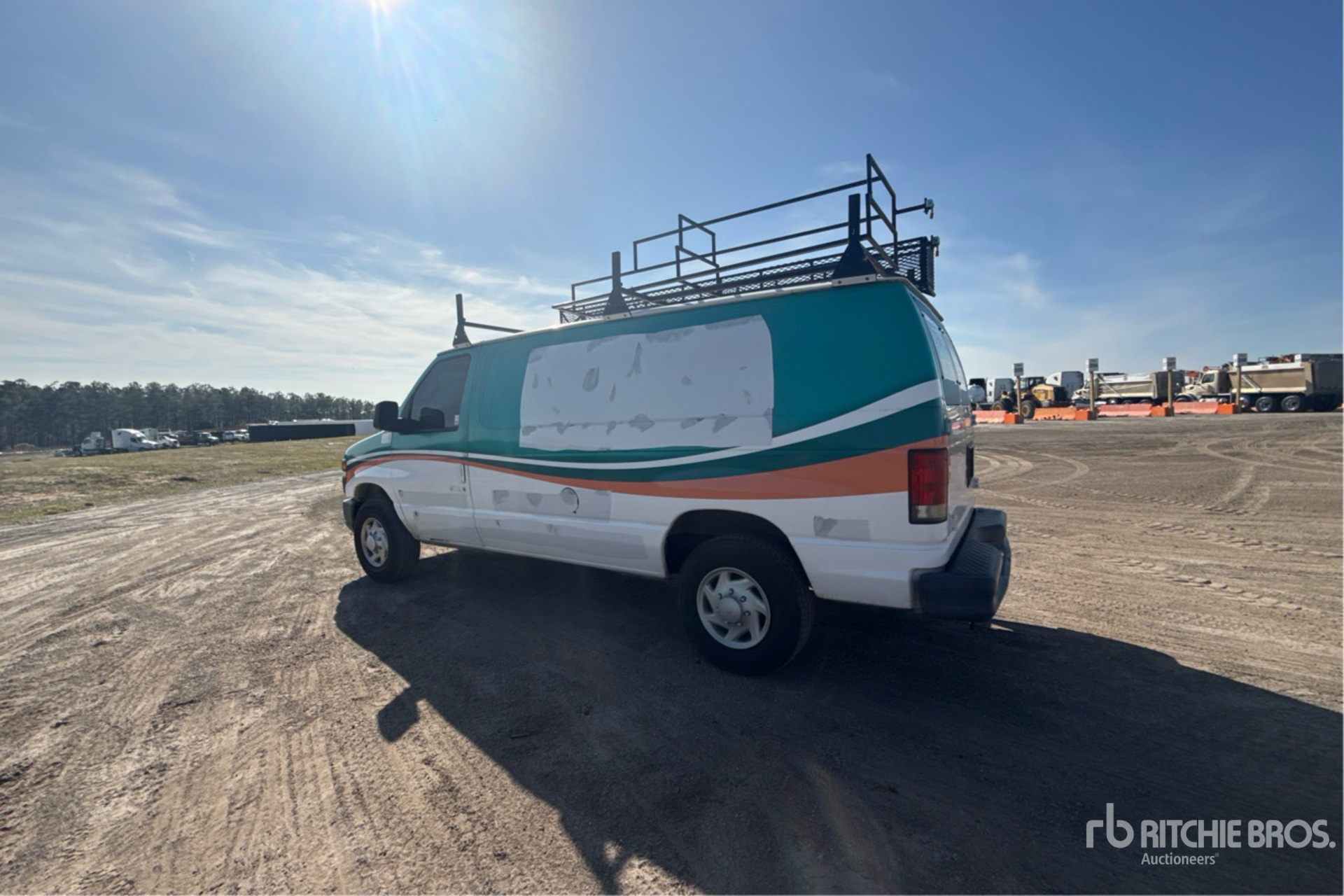 General Appearance with Picture, Left Rear Corner