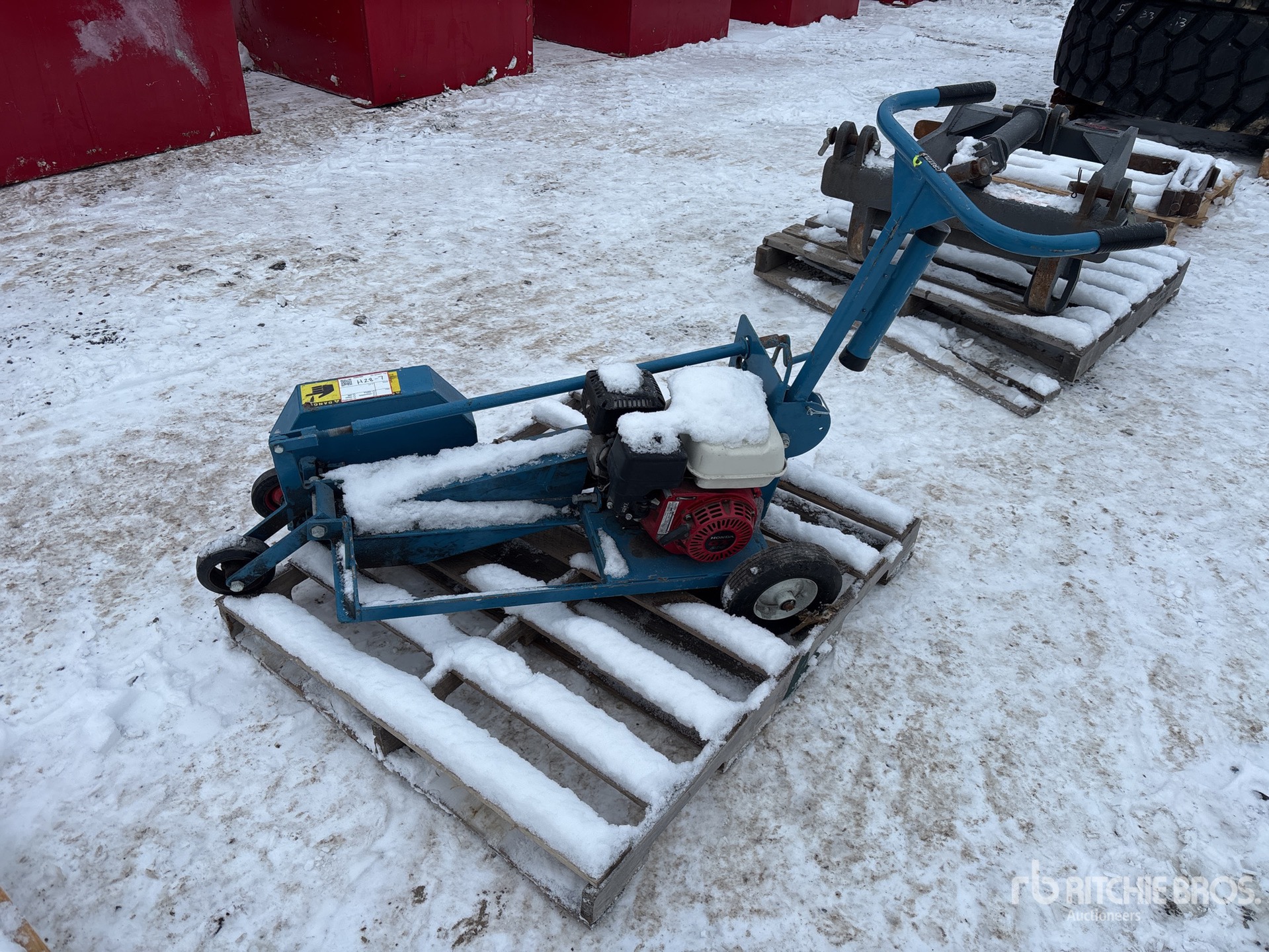 General Appearance with Foto, angolo anteriore sinistro