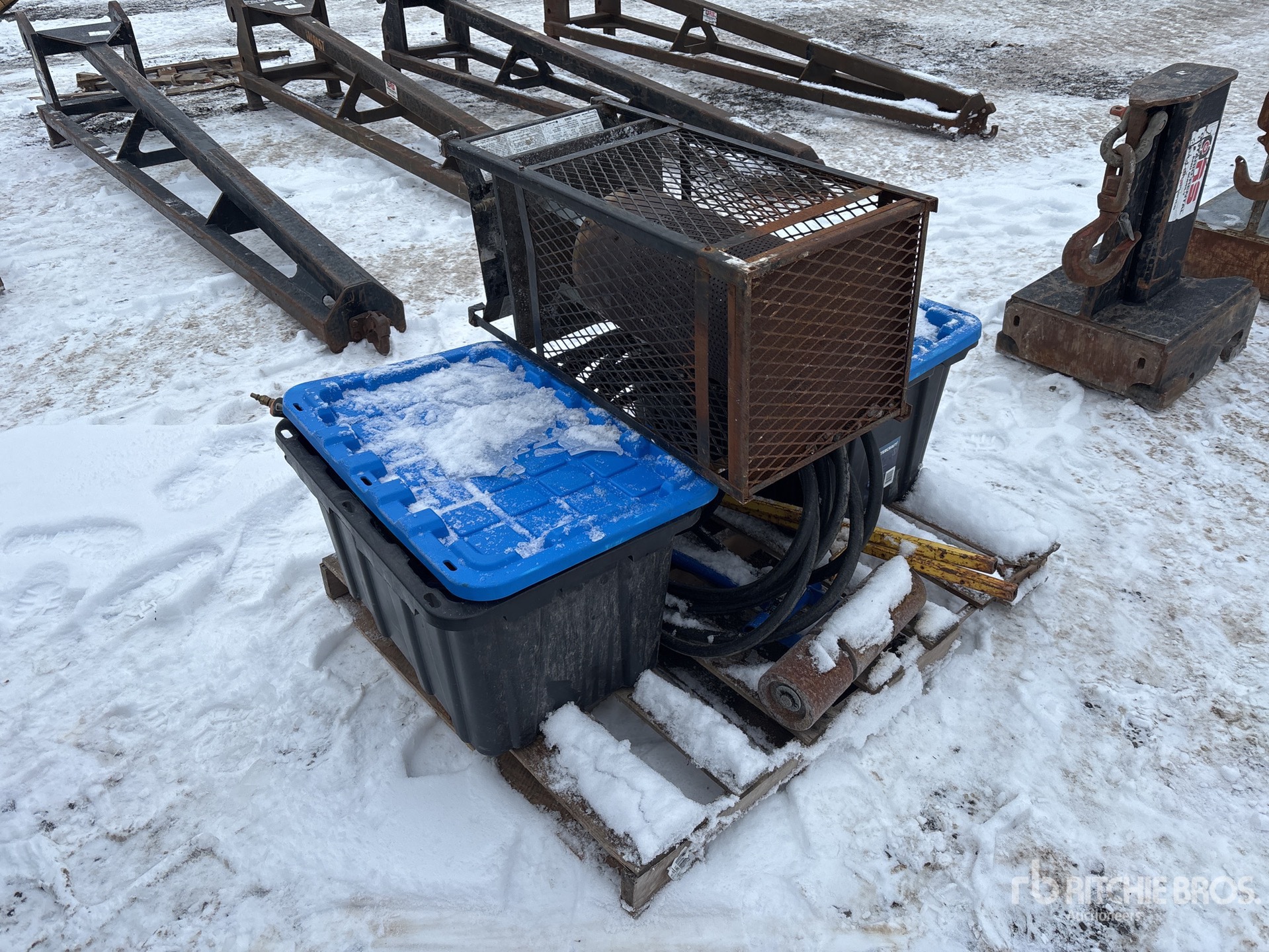 General Appearance with Foto, angolo anteriore sinistro