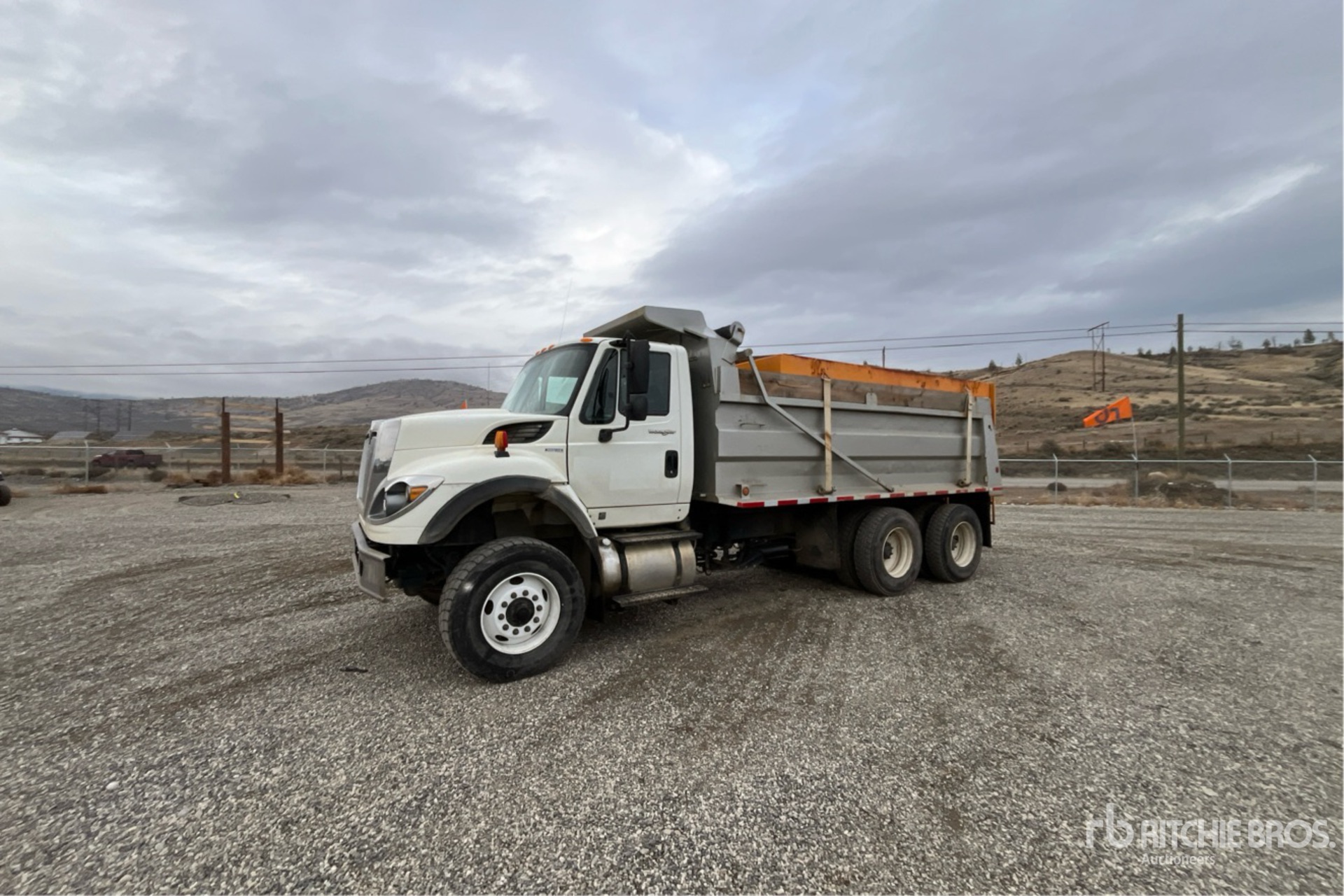 General Appearance with Imagen: esquina delantera izquierda