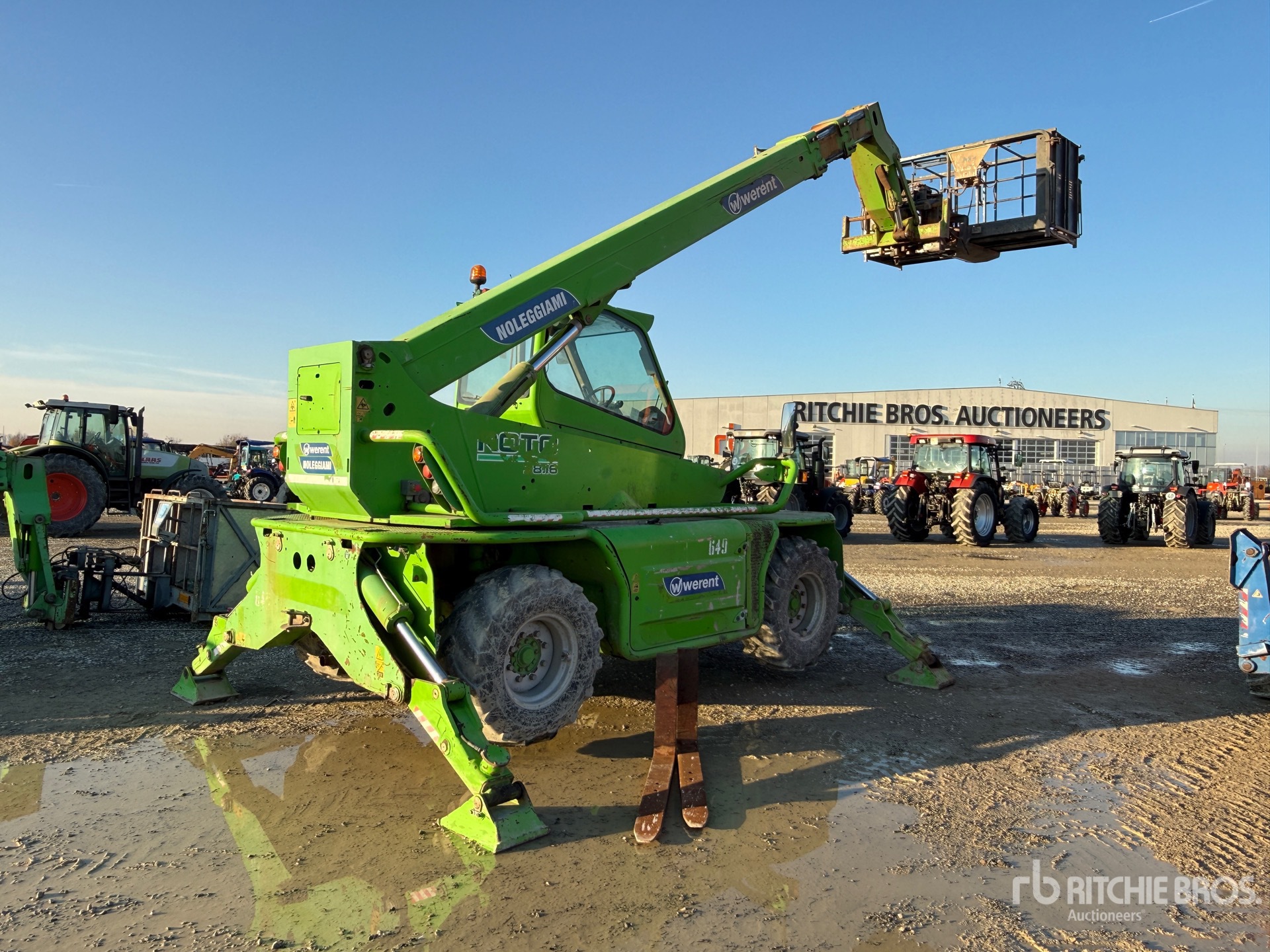 General Appearance with Picture, Right Rear Corner