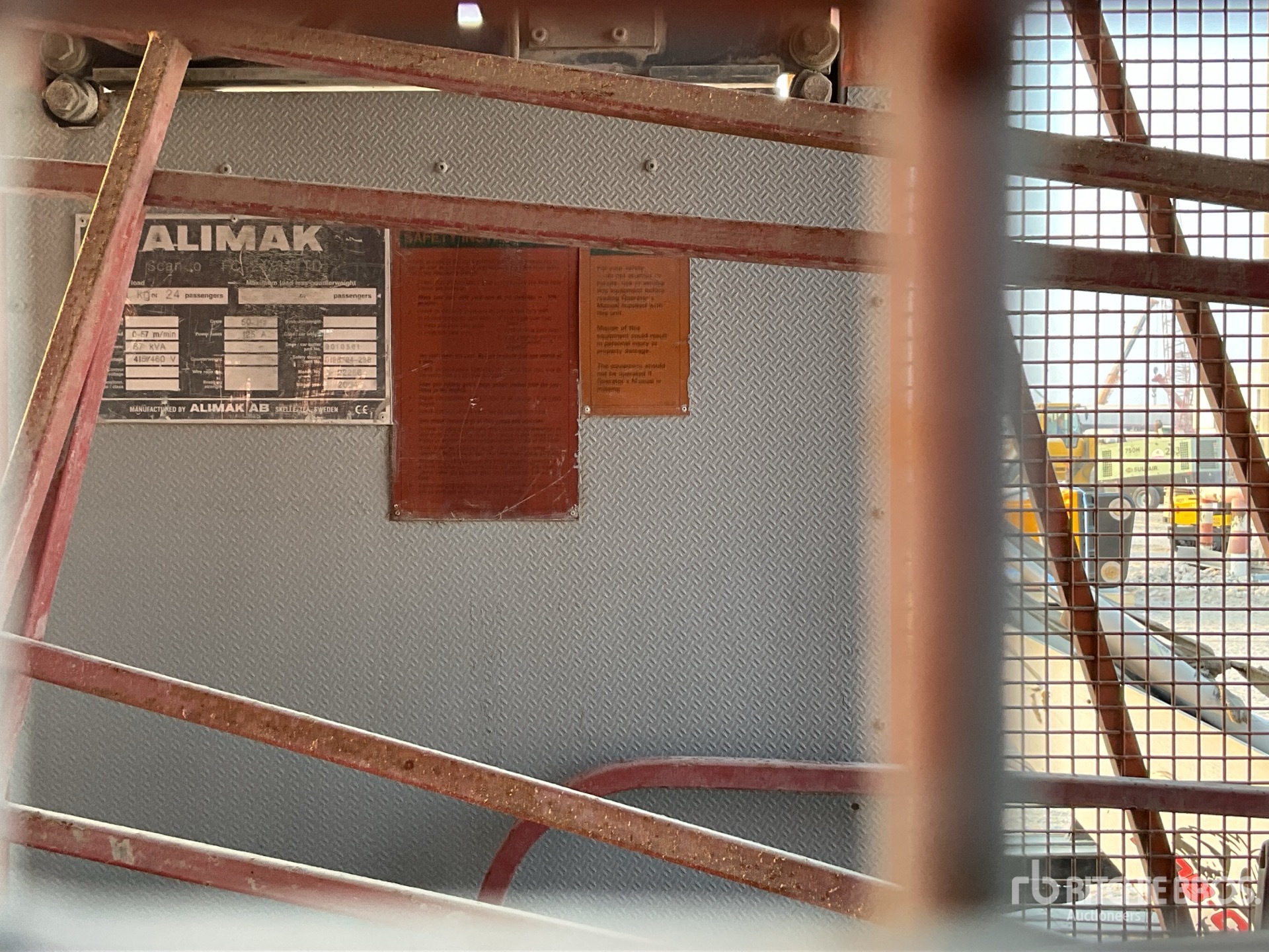 General Appearance with Numer seryjny/numer identyfikacyjny pojazdu