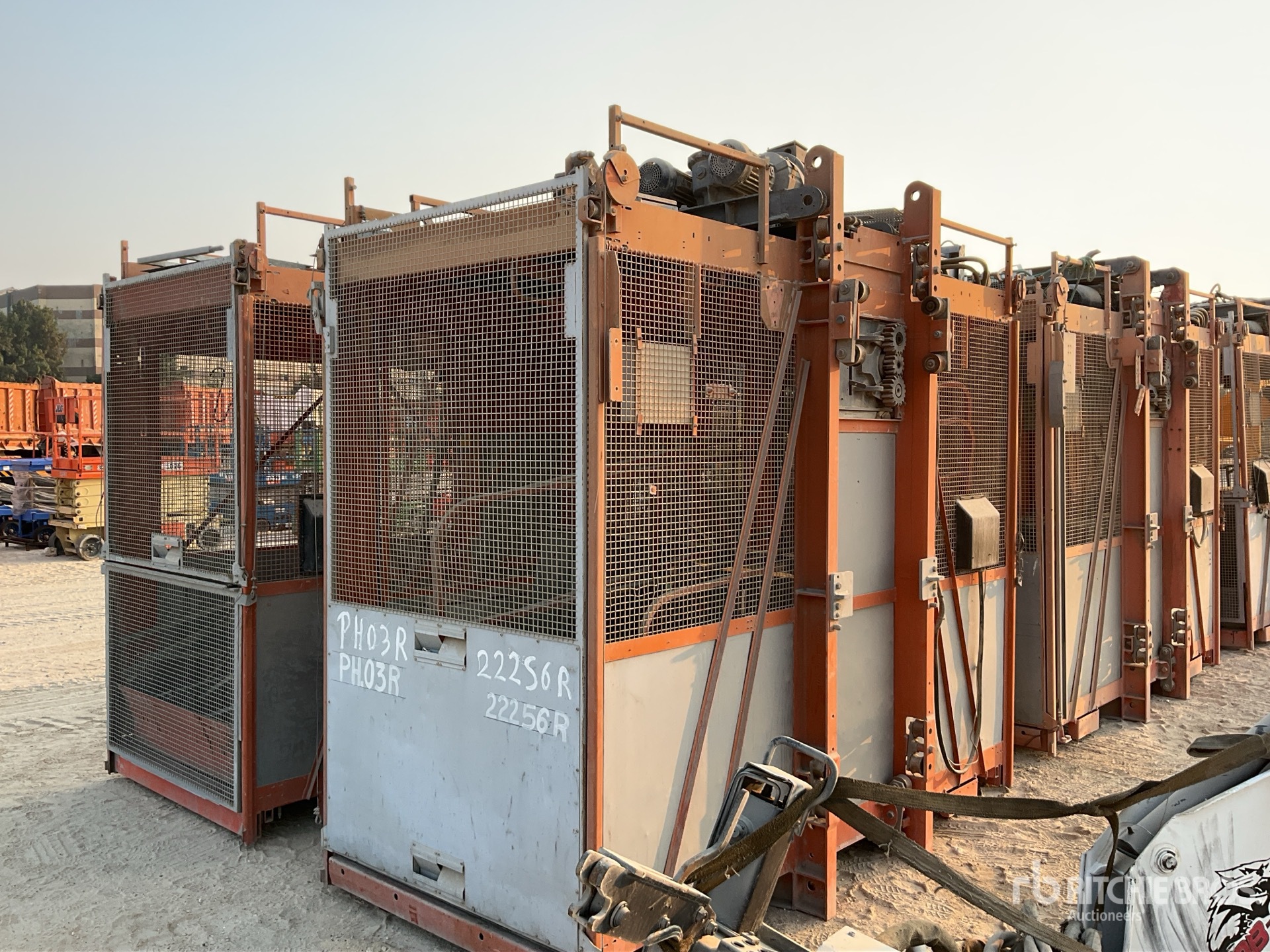 General Appearance with Zdjęcie, lewy dolny róg