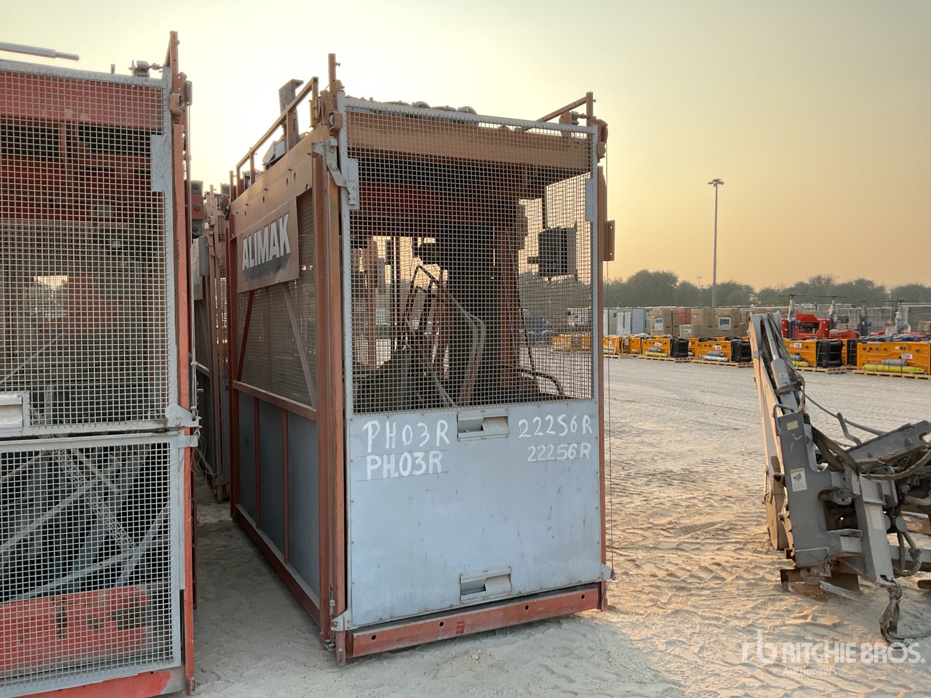 General Appearance with Zdjęcie, prawy dolny róg