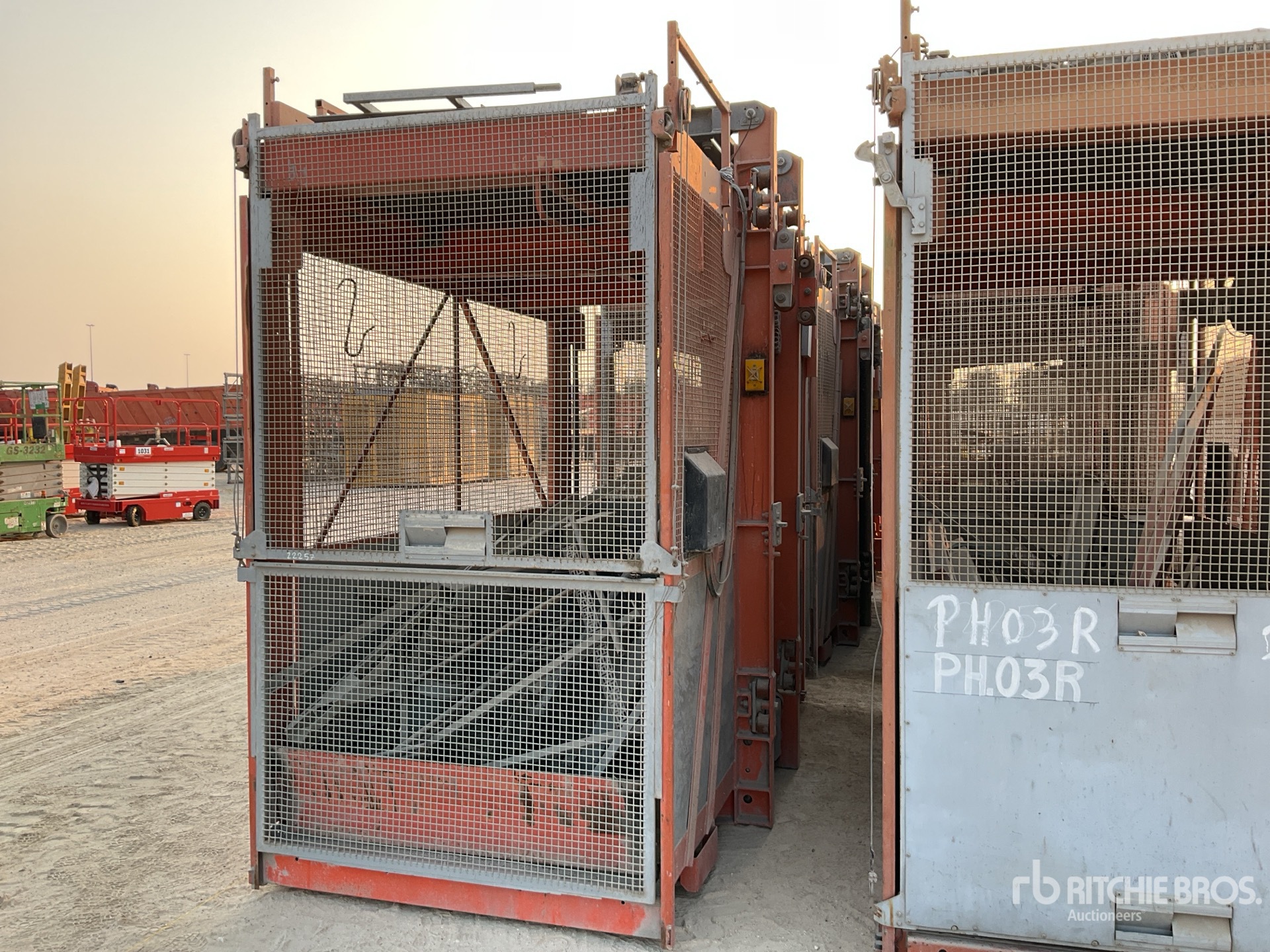 General Appearance with Zdjęcie, prawy dolny róg