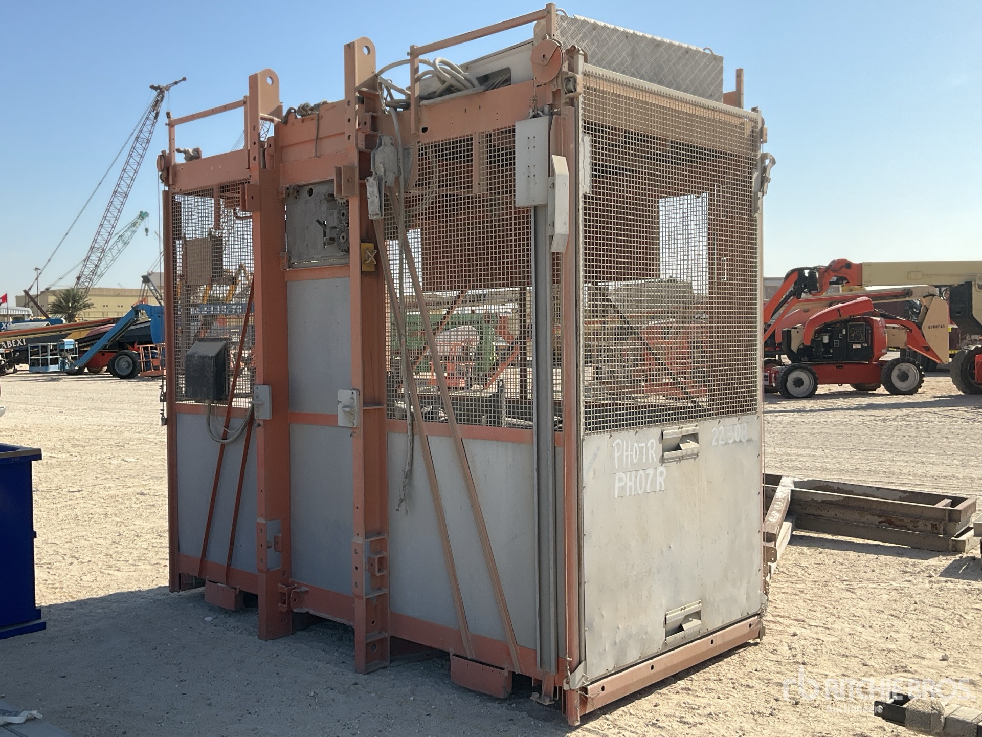 General Appearance with Imagen: esquina trasera derecha