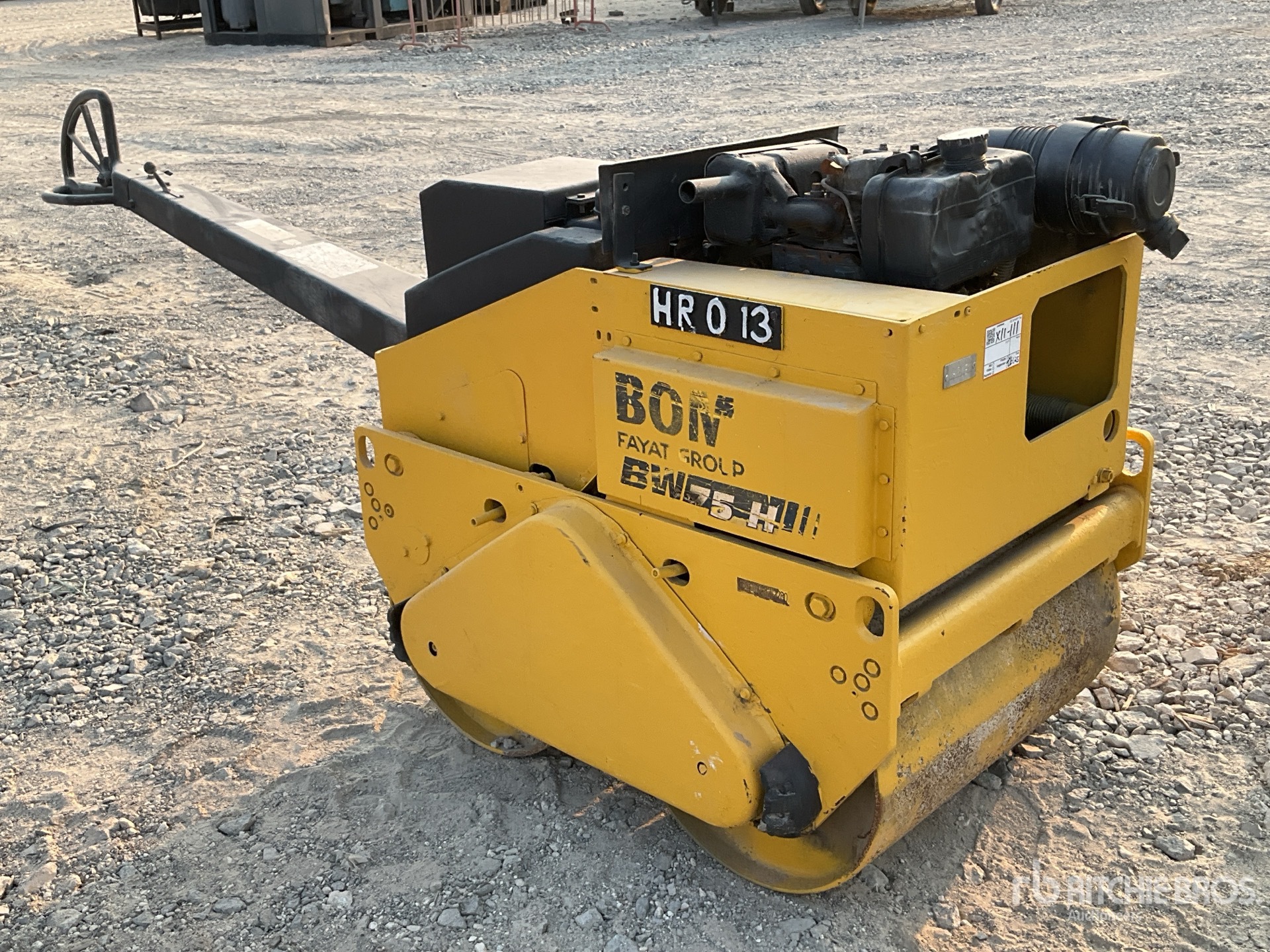 General Appearance with Image, coin avant droit