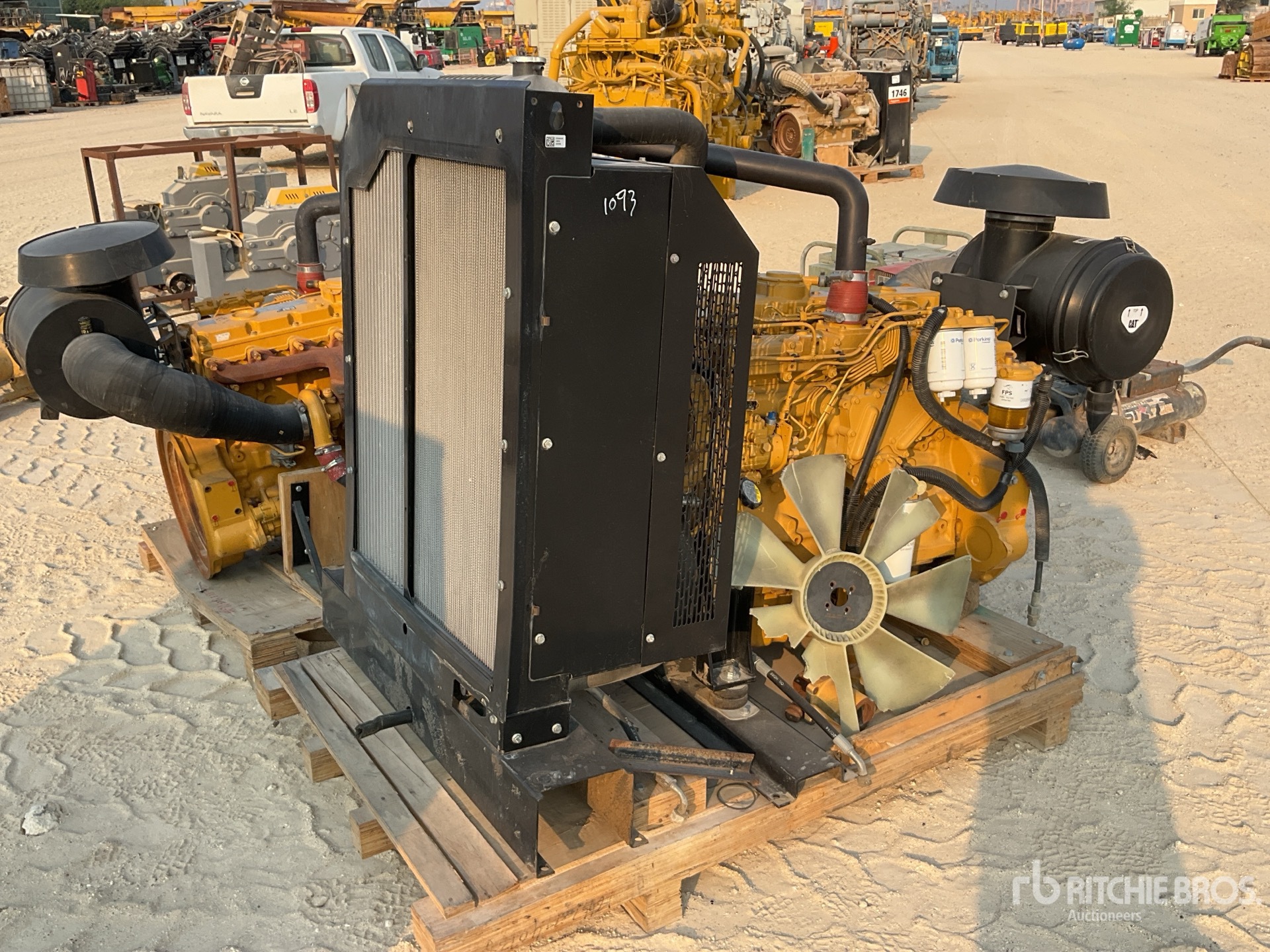 General Appearance with Foto, angolo anteriore destro