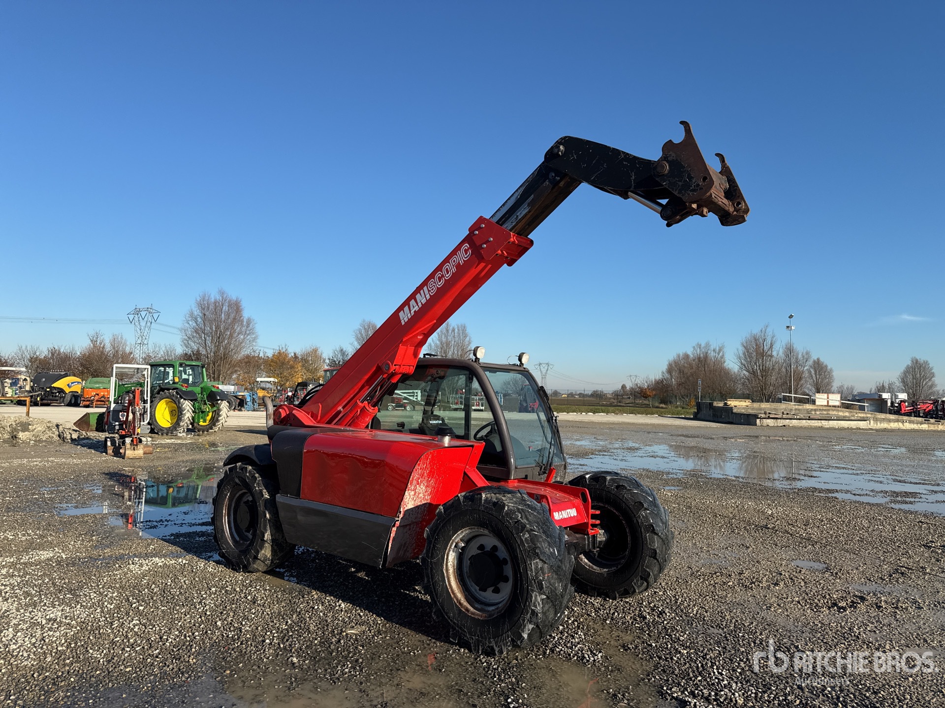 General Appearance with Picture, Right Front Corner