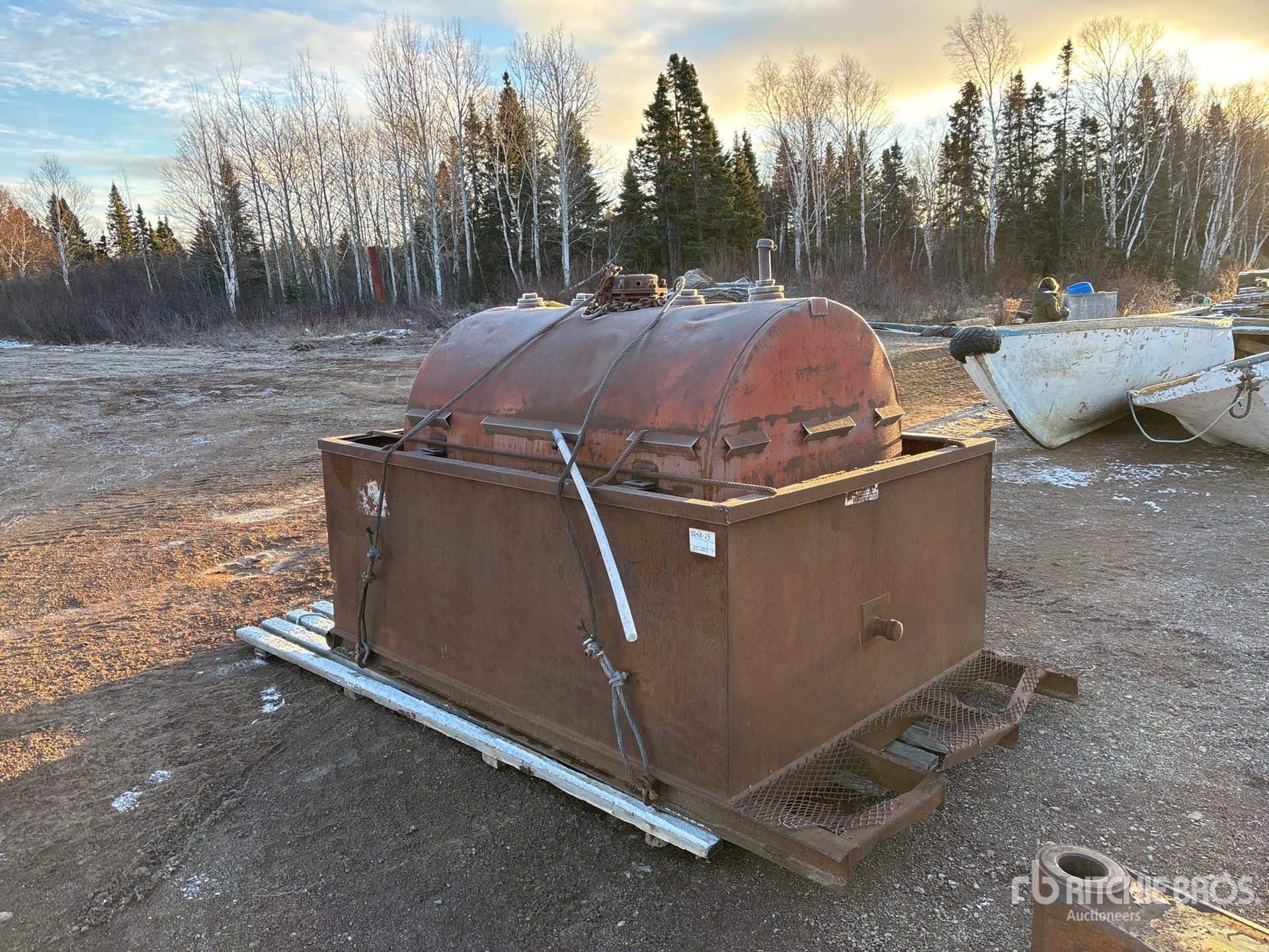 General Appearance with Picture, Left Rear Corner