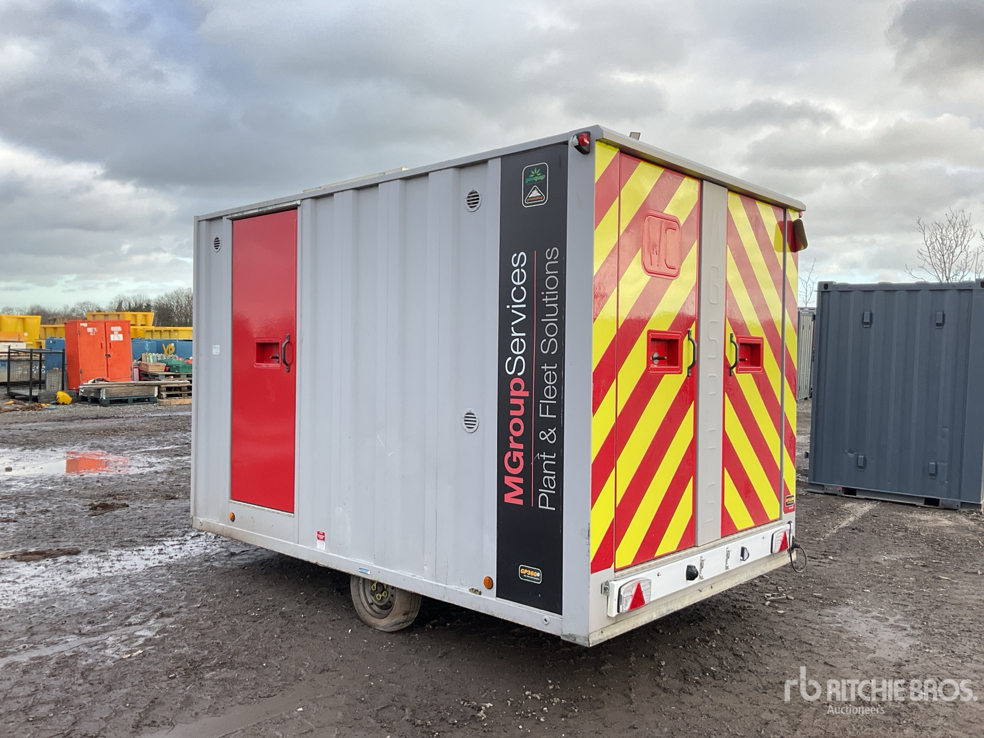 Aspect général with Image, coin arrière gauche