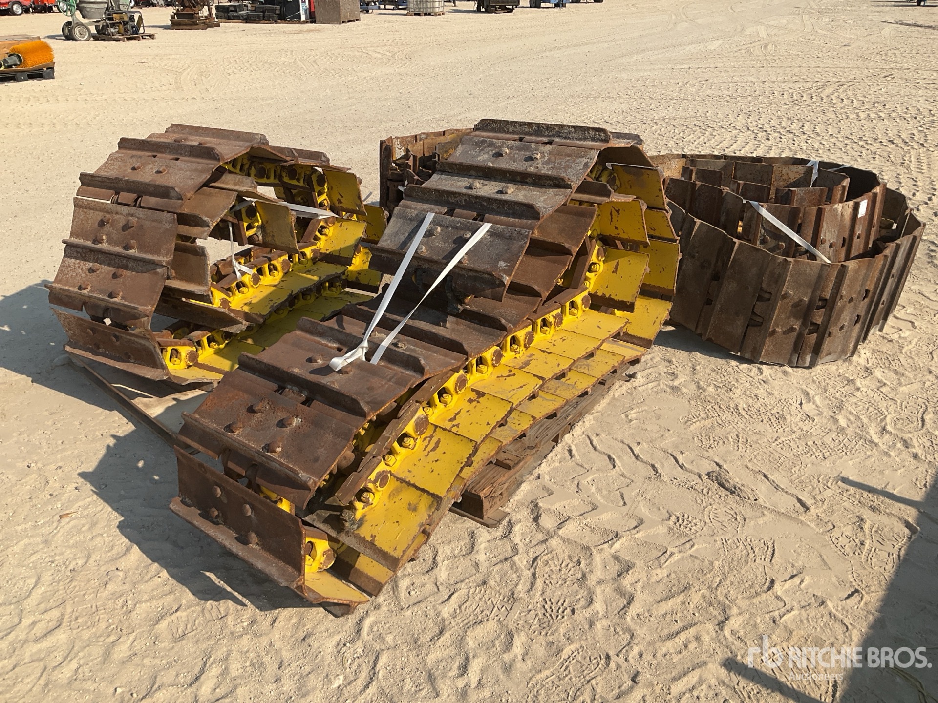 General Appearance with Bild, Ecke vorne rechts