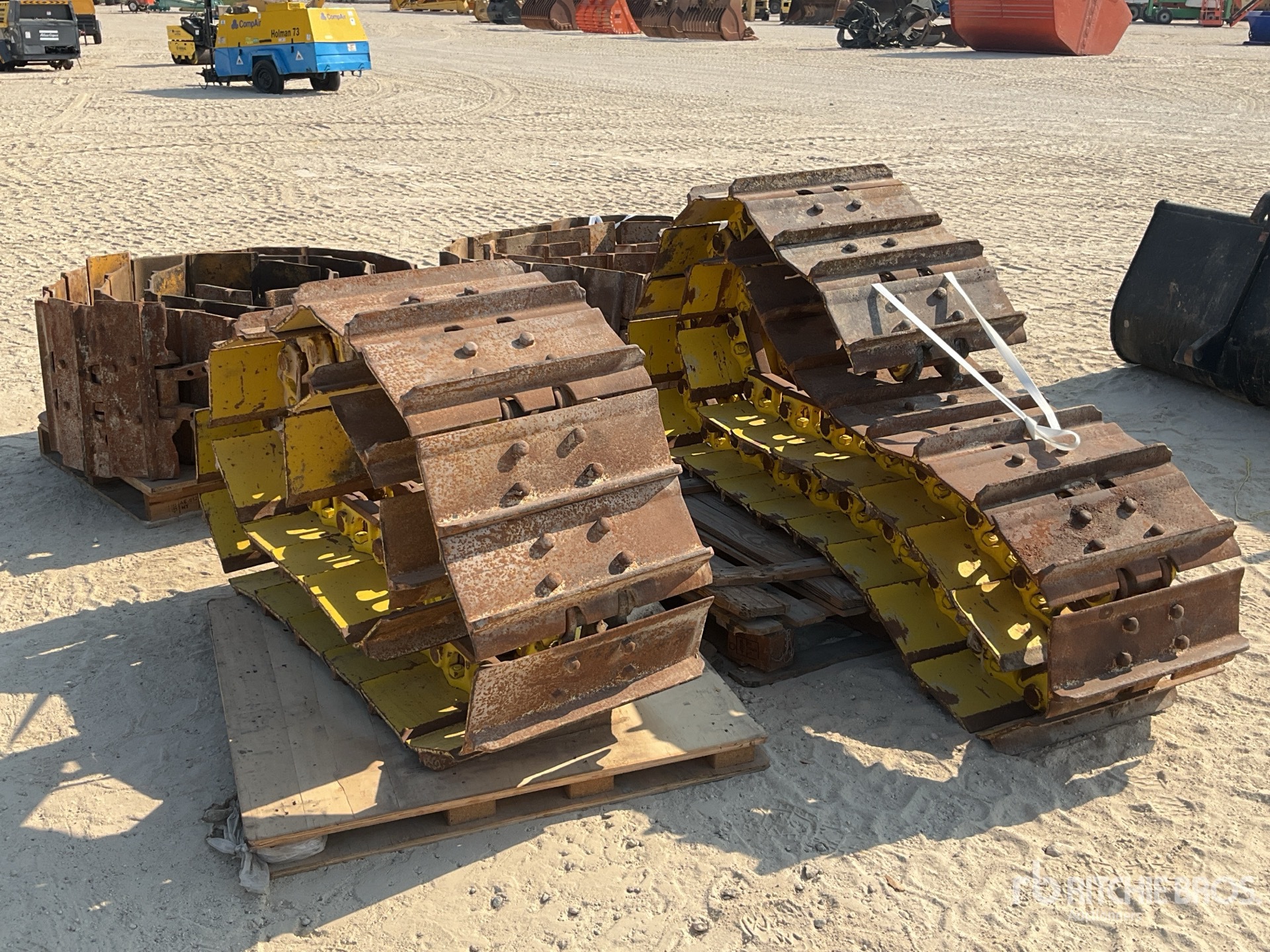 General Appearance with Bild, Ecke hinten rechts