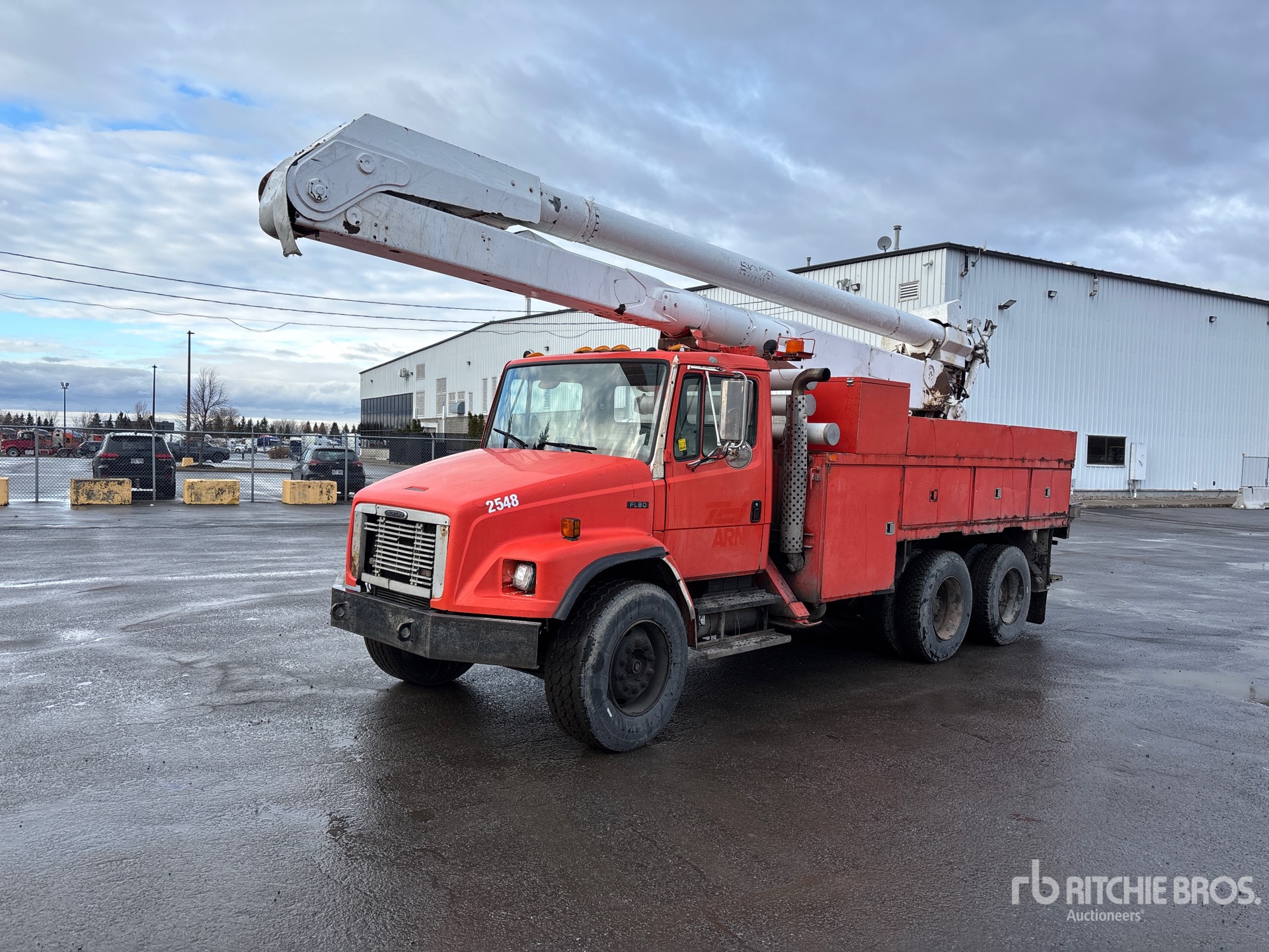 General Appearance with Featured Photo