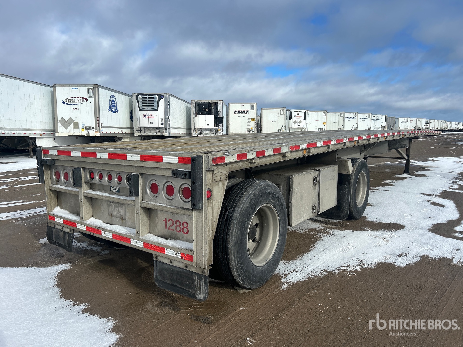 General Appearance with Imagen: esquina trasera derecha