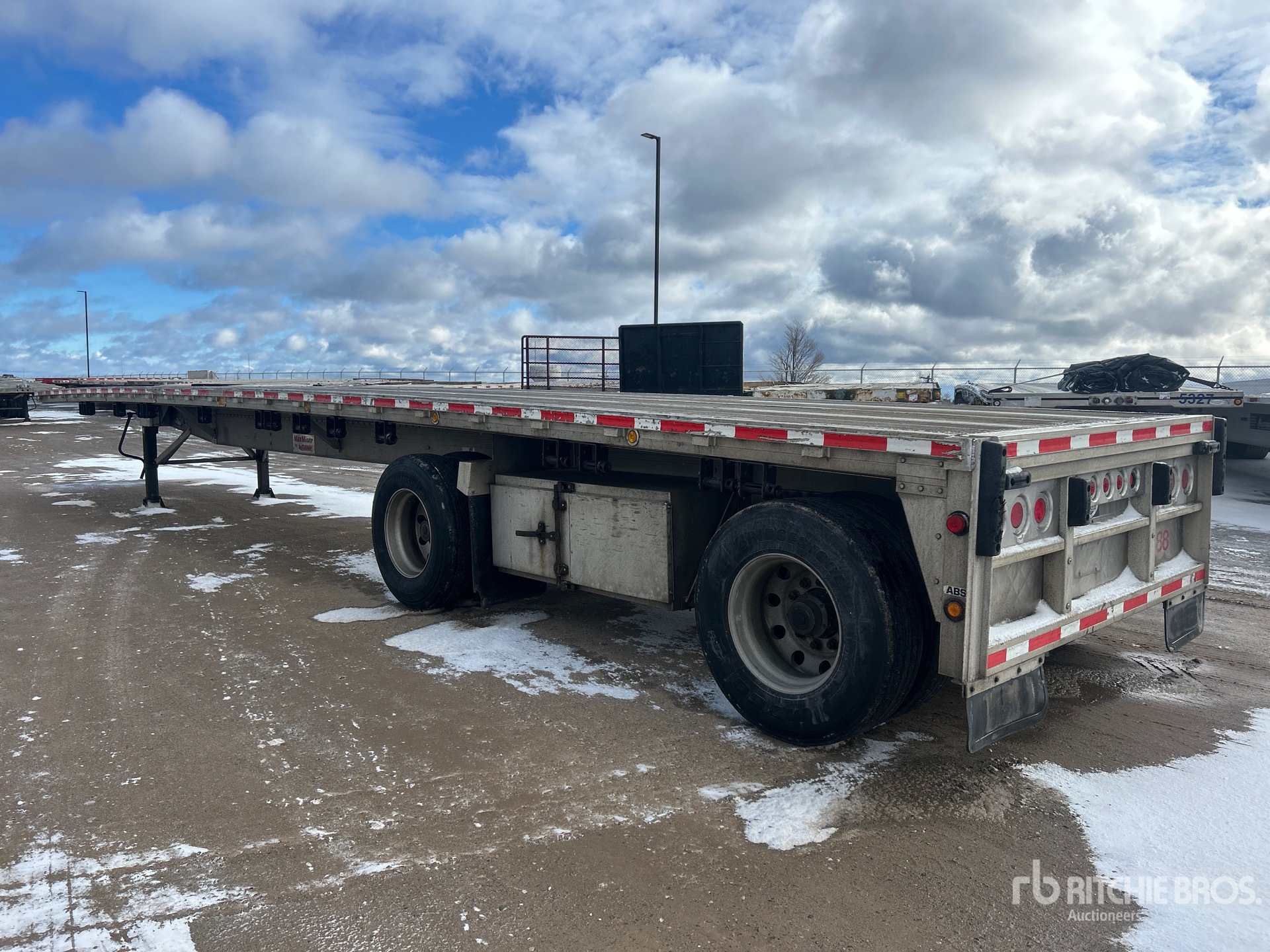 General Appearance with Imagen: esquina trasera izquierda