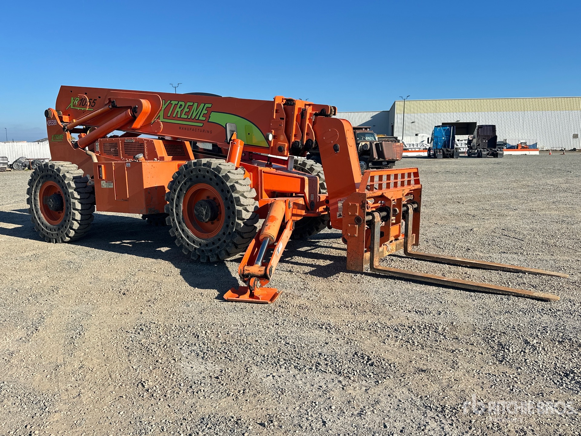 General Appearance with Bild, Ecke vorne rechts