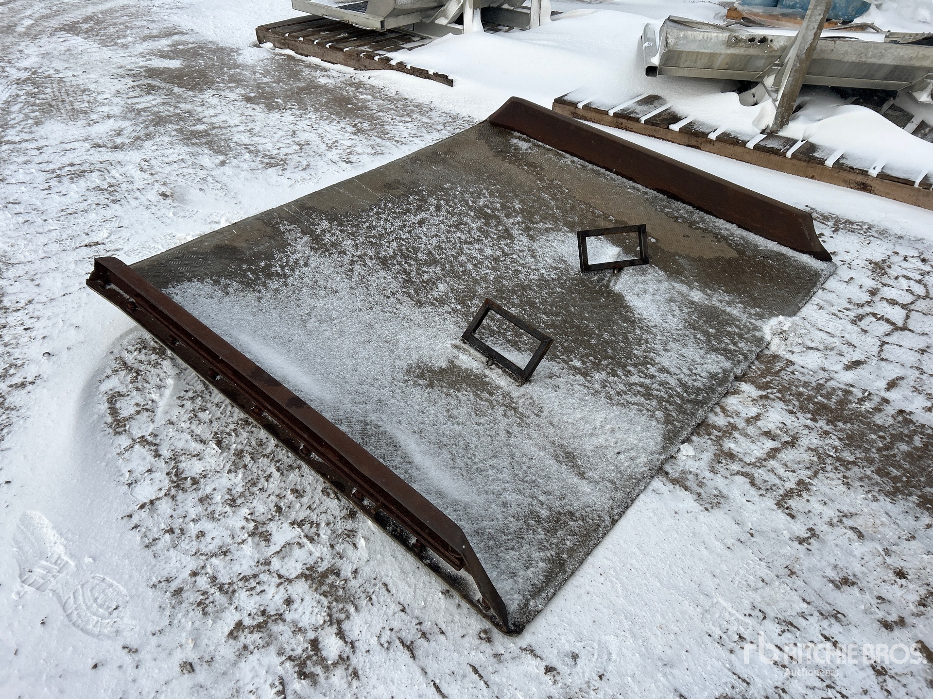 General Appearance with Image, coin arrière gauche