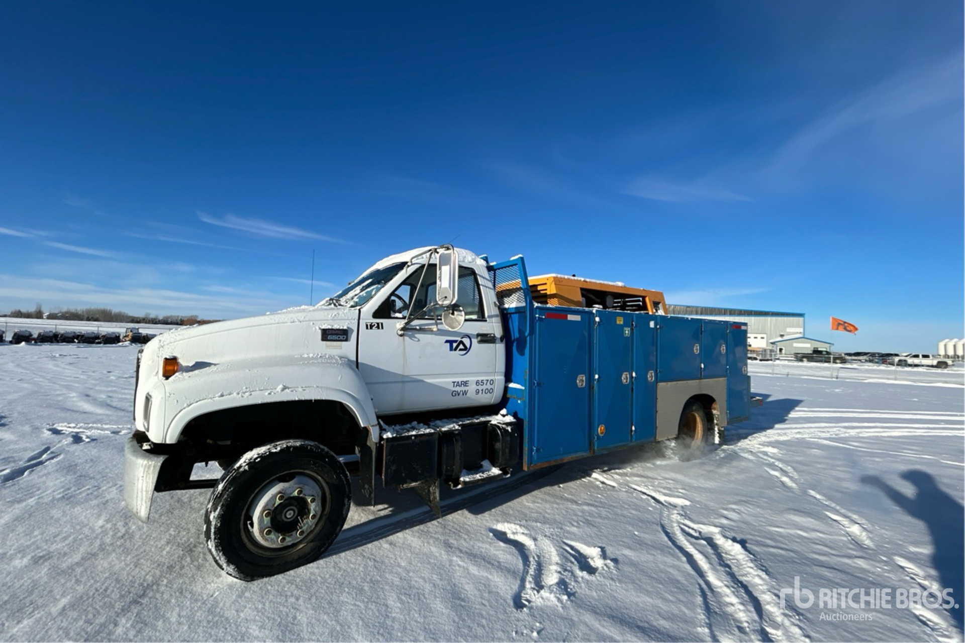 General Appearance with Picture, Left Front Corner