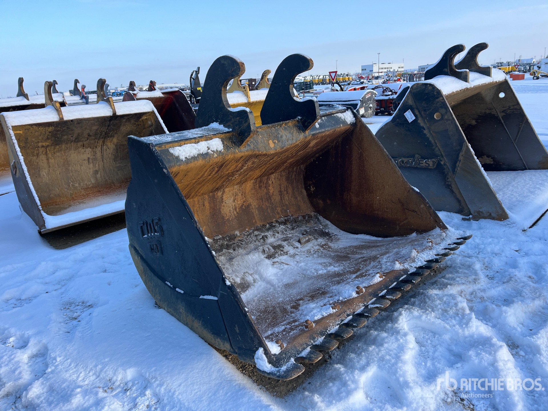 General Appearance with Bild, Ecke vorne rechts