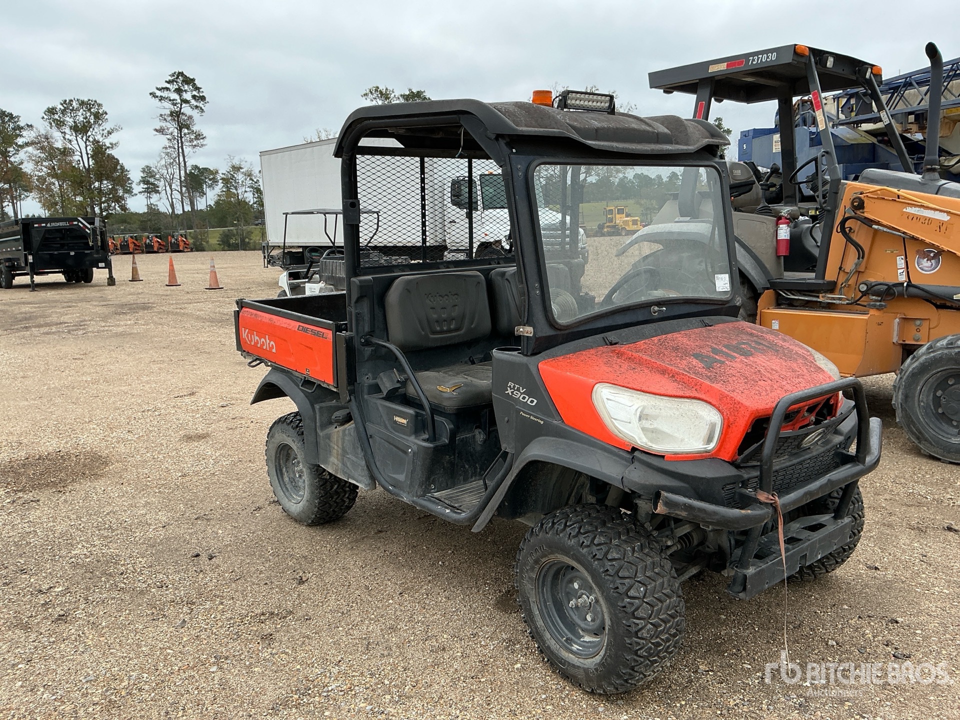 General Appearance with Picture, Right Front Corner