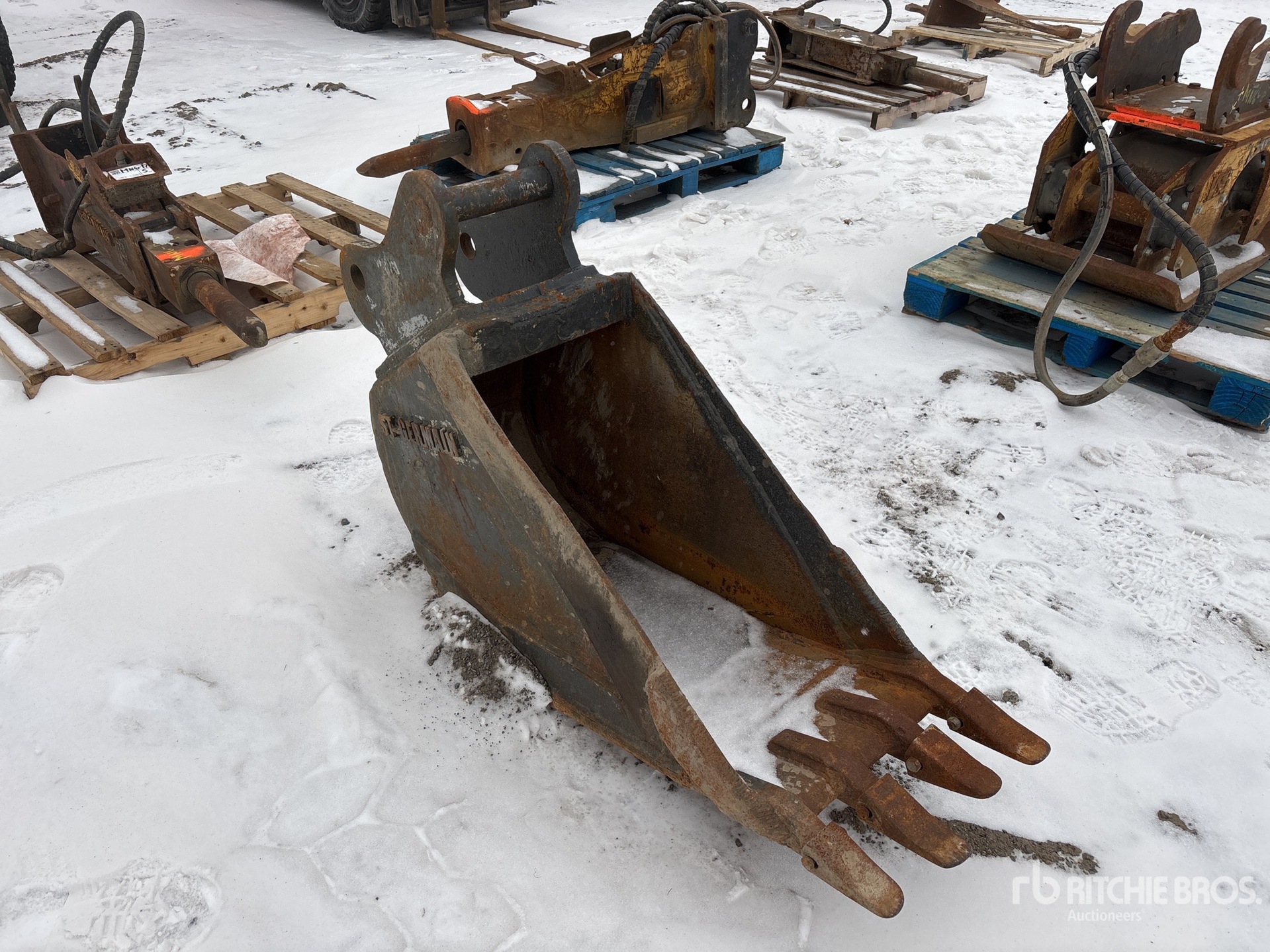 General Appearance with Image, coin avant droit