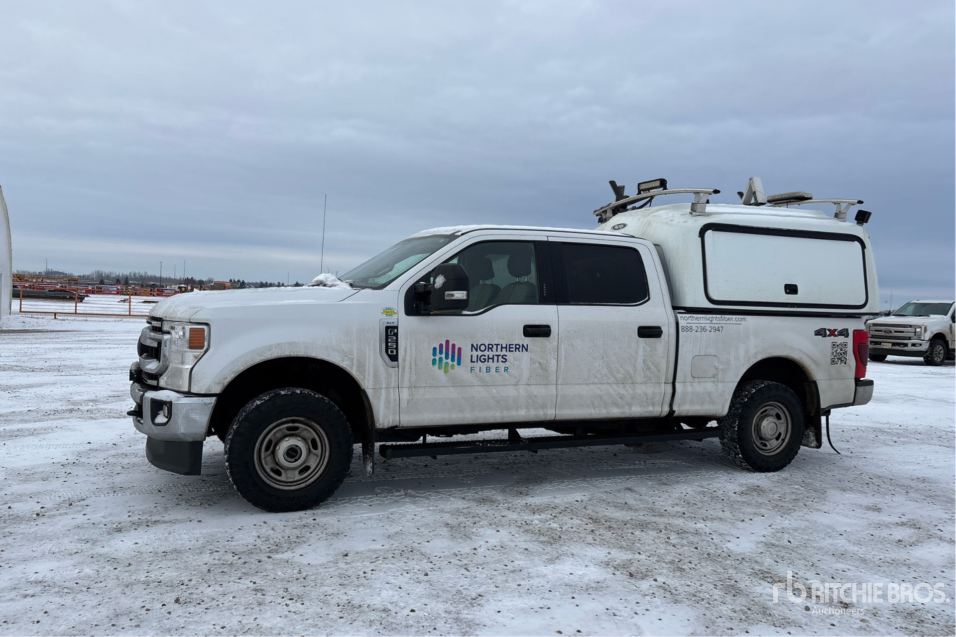 Aspect général with Image, coin avant gauche