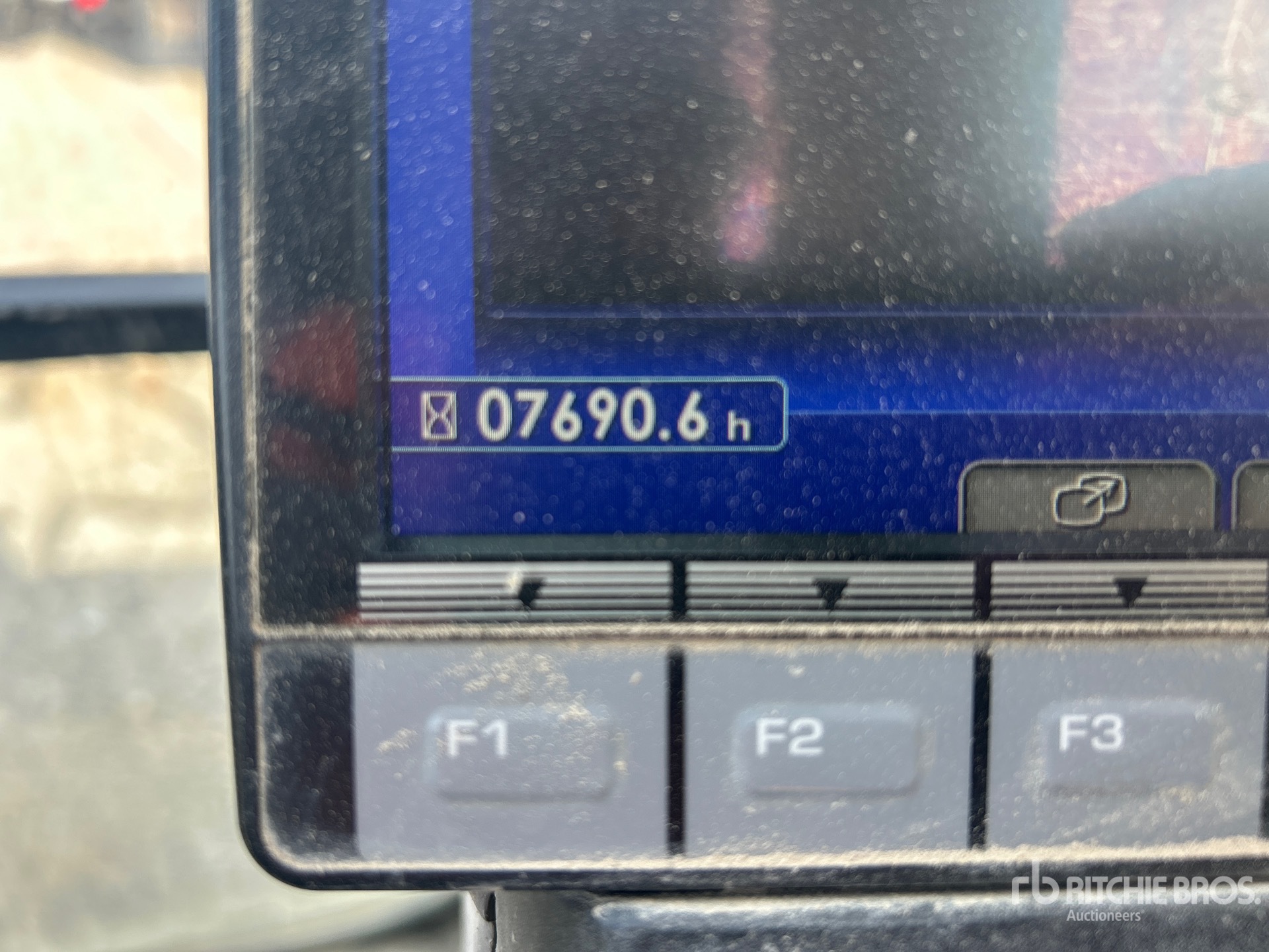 General Appearance with Hour Meter / Odometer