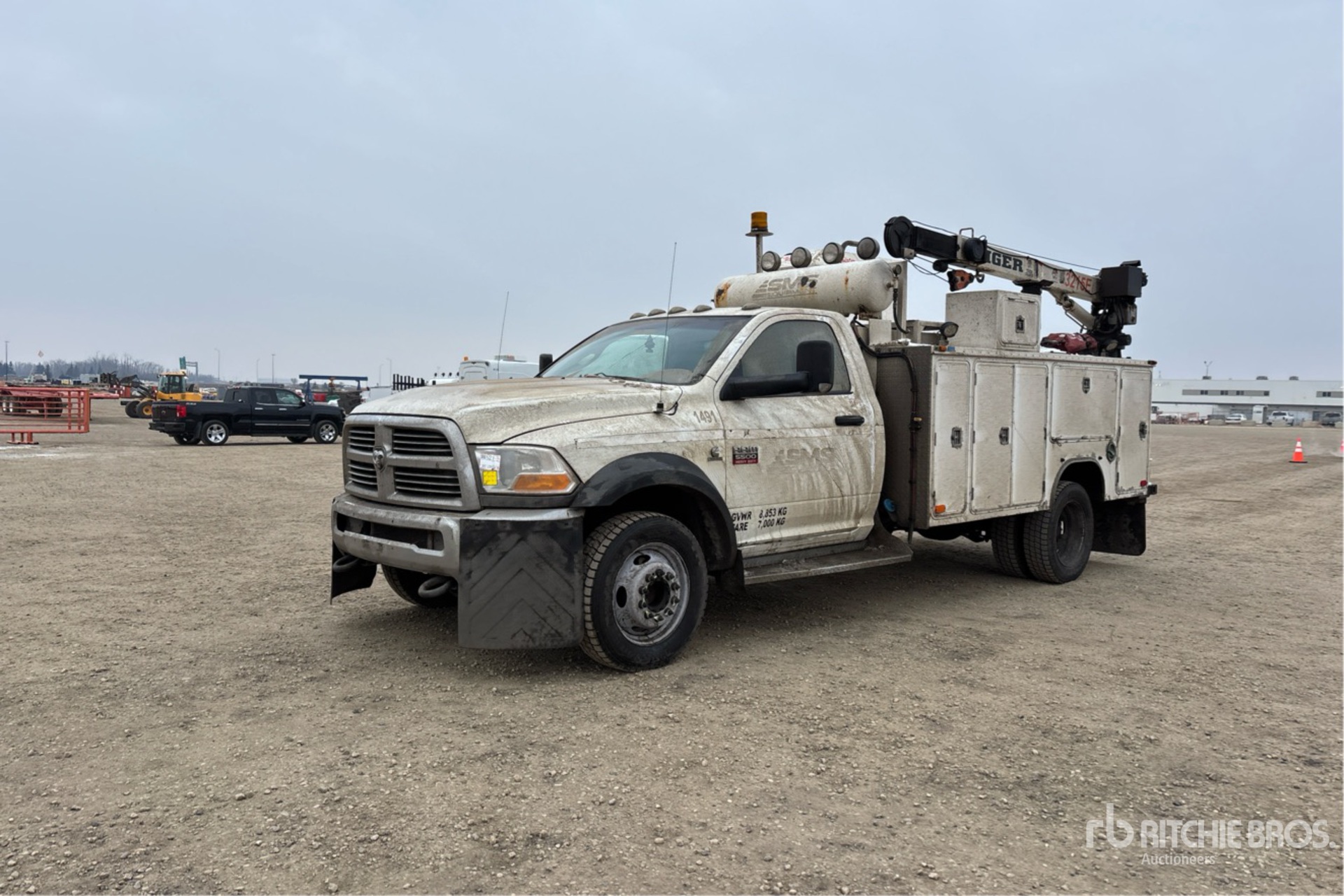 General Appearance with Picture, Left Front Corner