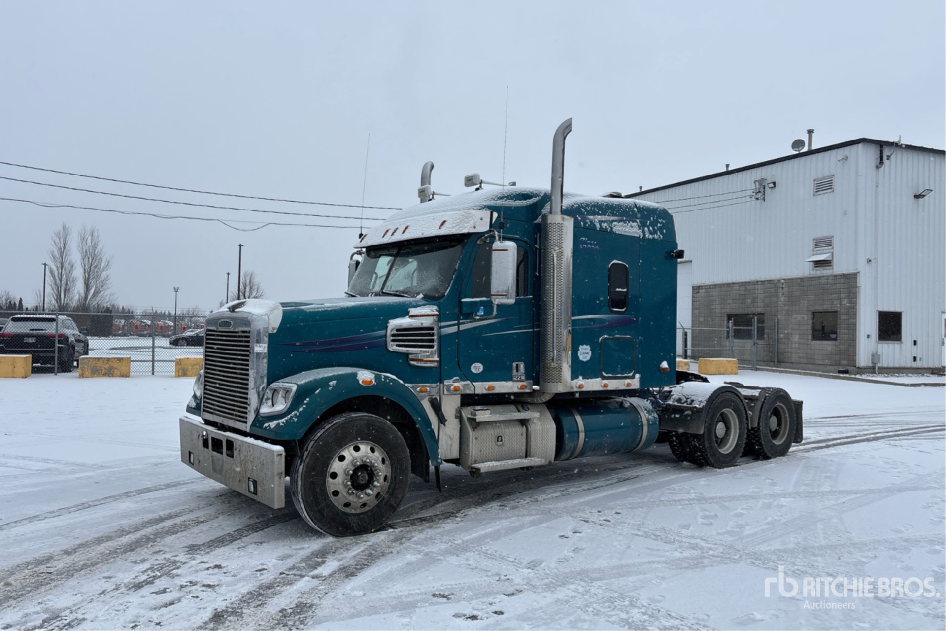 Aspect général with Image, coin avant gauche