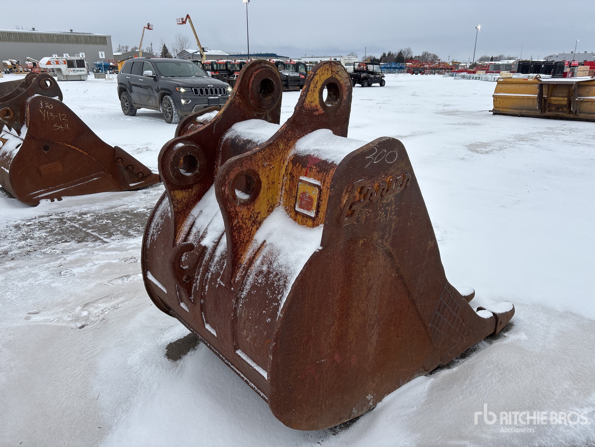 General Appearance with Bild, Ecke hinten rechts