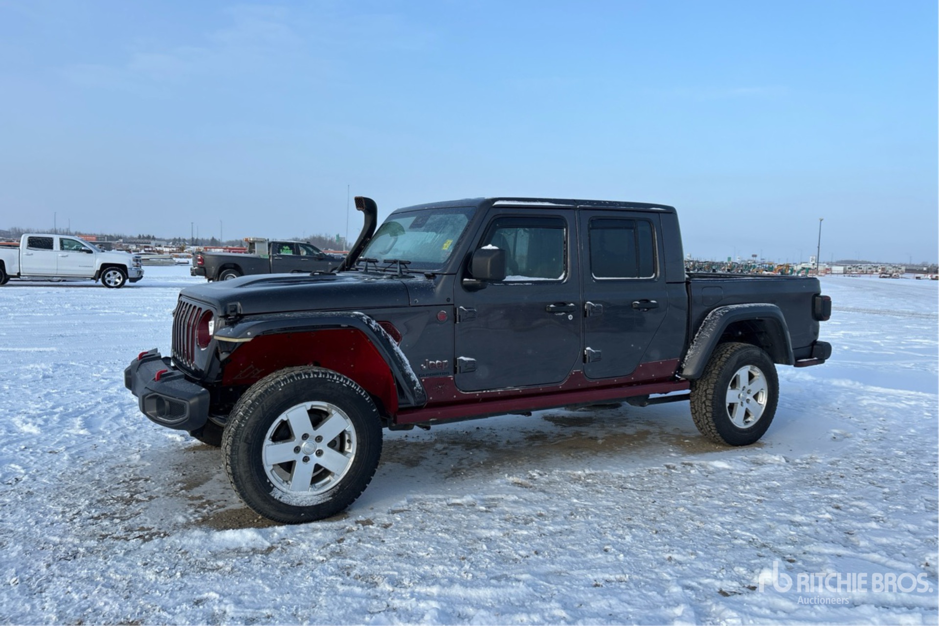 General Appearance with Picture, Left Front Corner