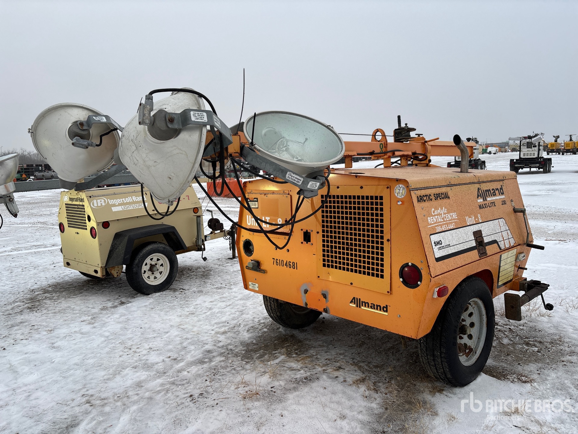 General Appearance with Foto, angolo anteriore sinistro