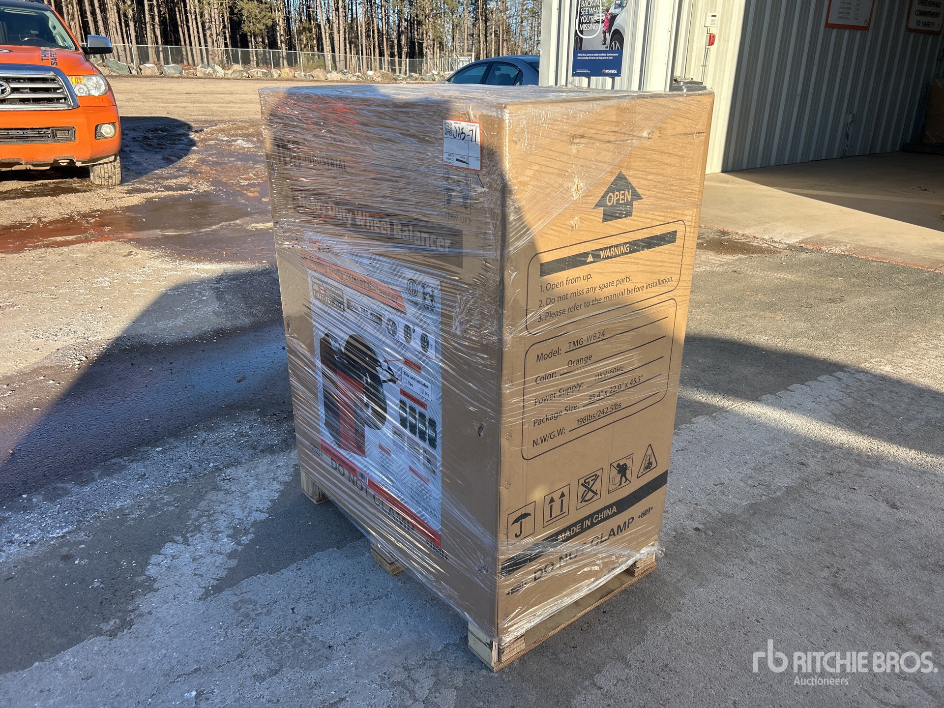 General Appearance with Picture, Left Front Corner