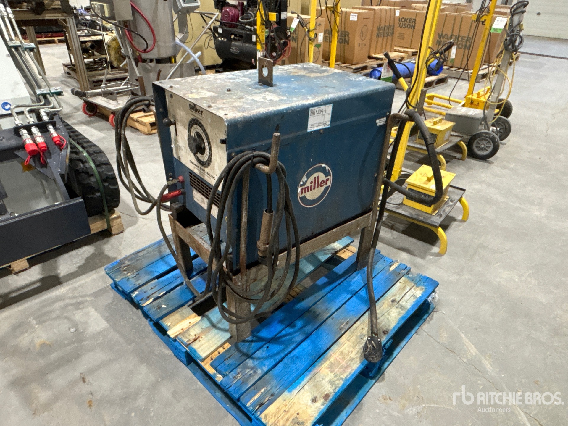 Aspect général with Image, coin avant gauche