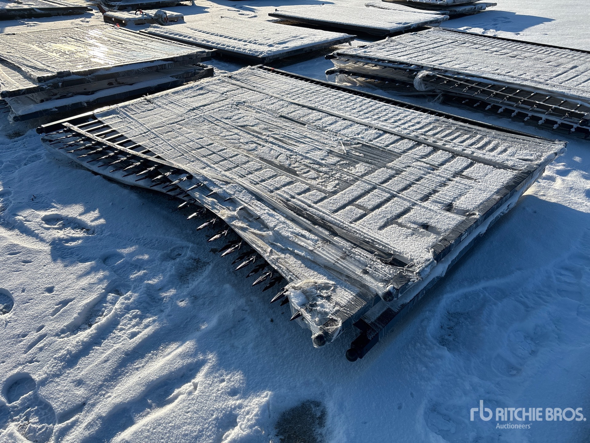 General Appearance with Foto, angolo anteriore sinistro