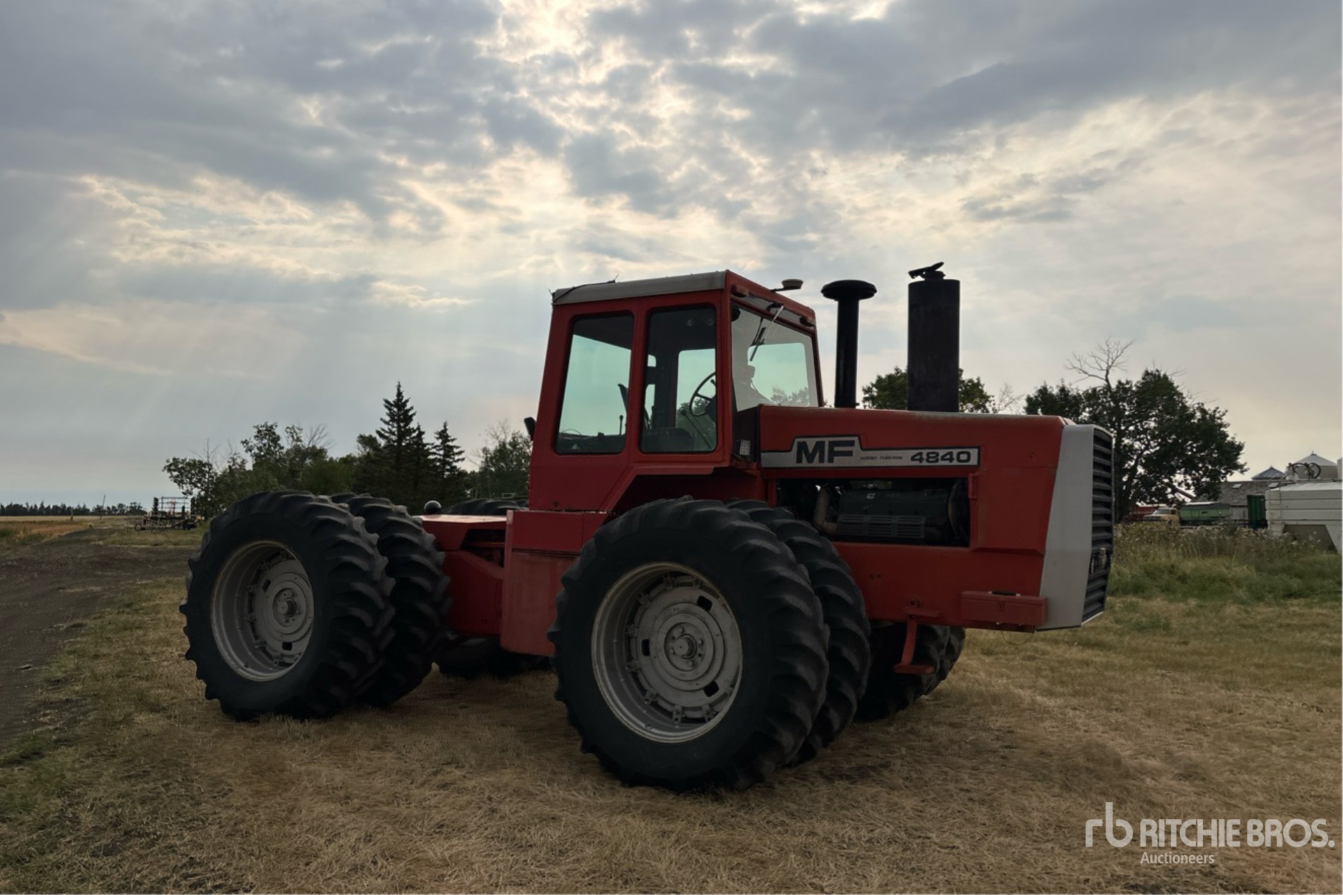 Massey Ferguson 4840
