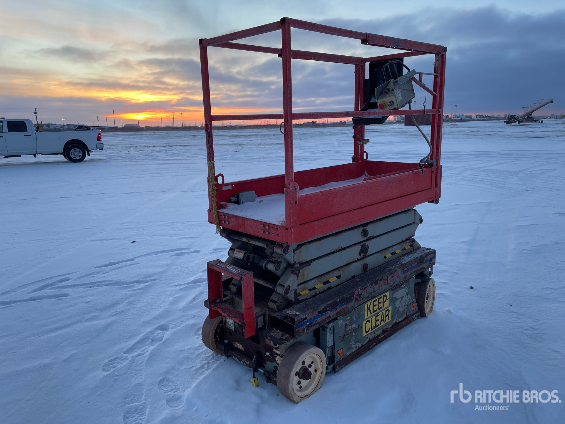 Aspect général with Image, coin arrière droit