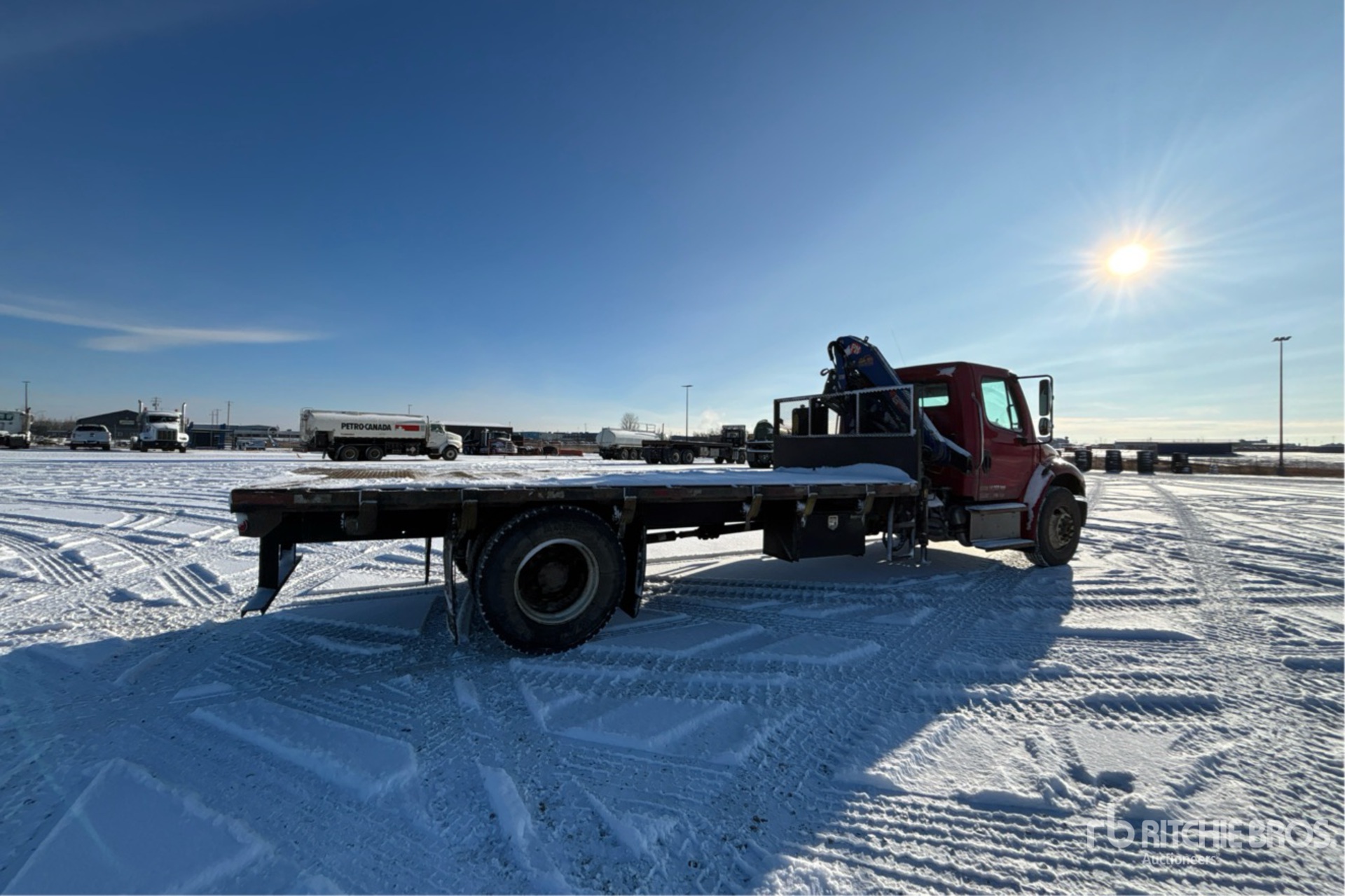 General Appearance with Imagen: esquina trasera derecha