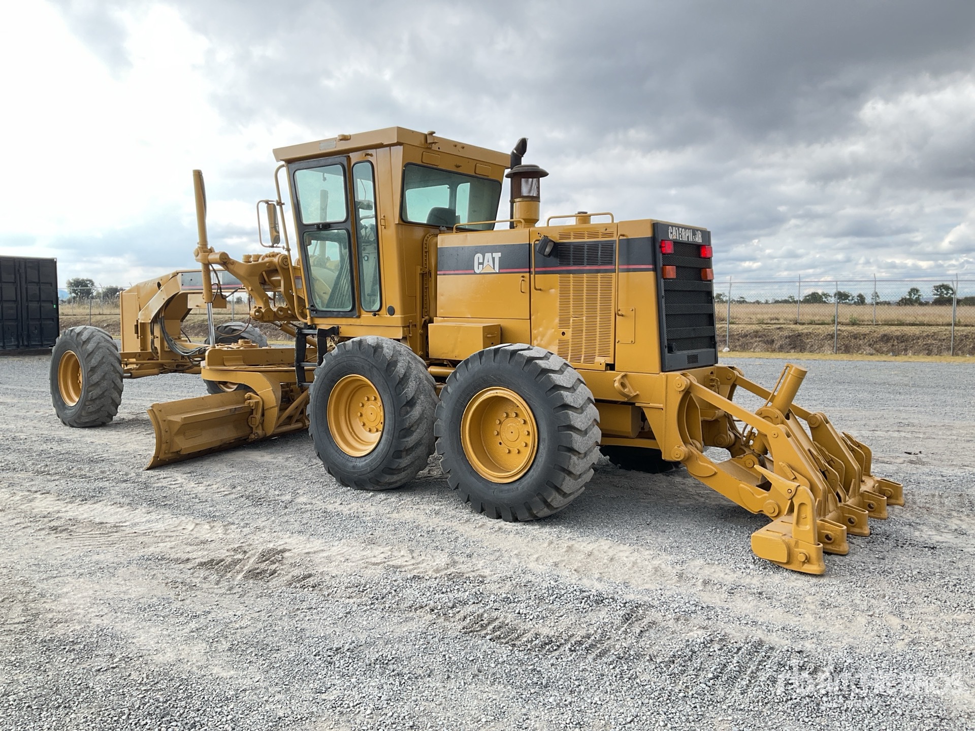 General Appearance with Imagen: esquina trasera izquierda