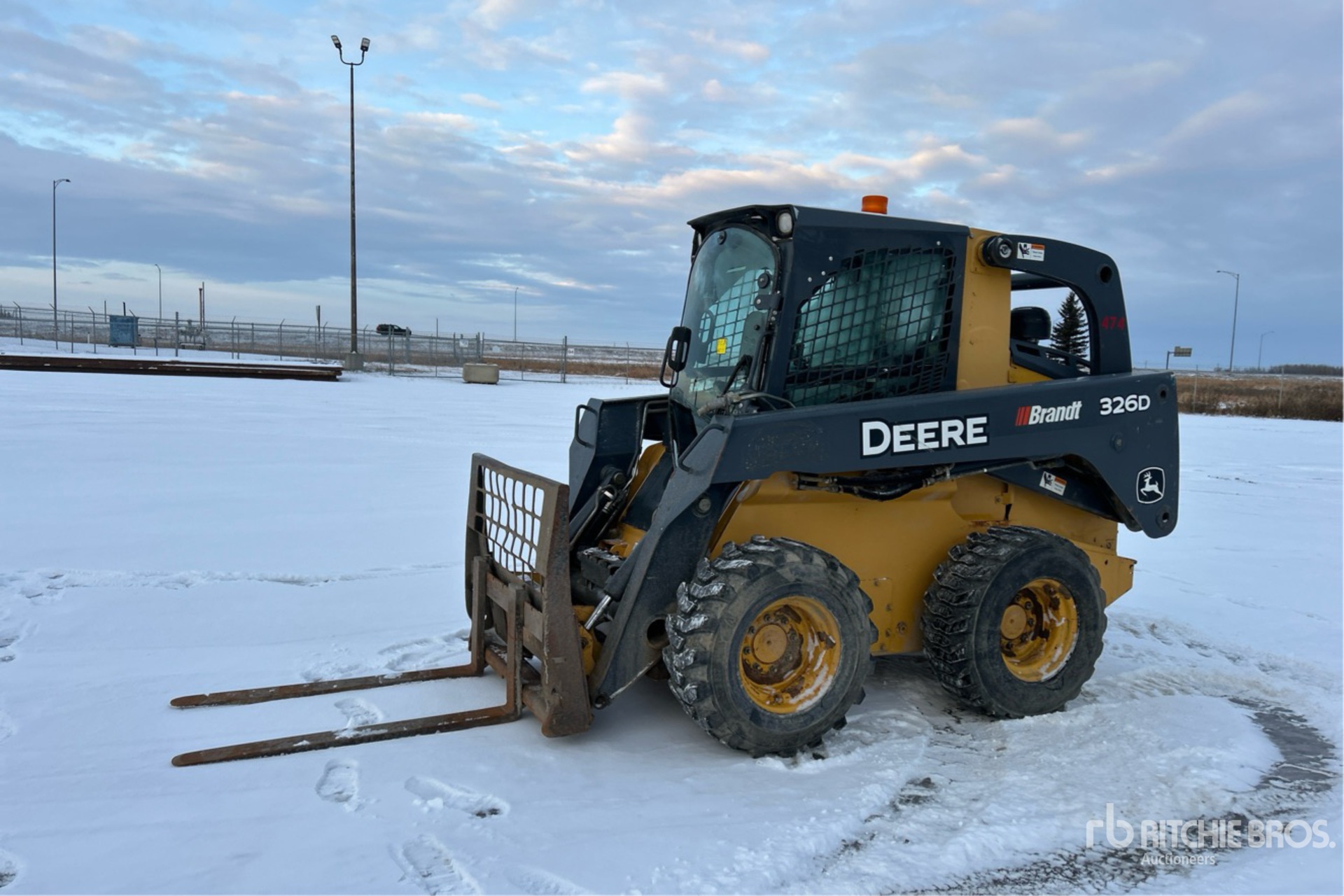 General Appearance with Picture, Left Front Corner