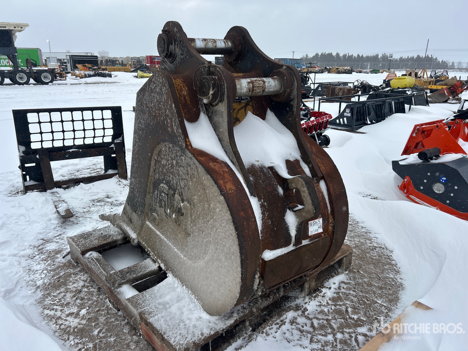 General Appearance with Picture, Left Rear Corner