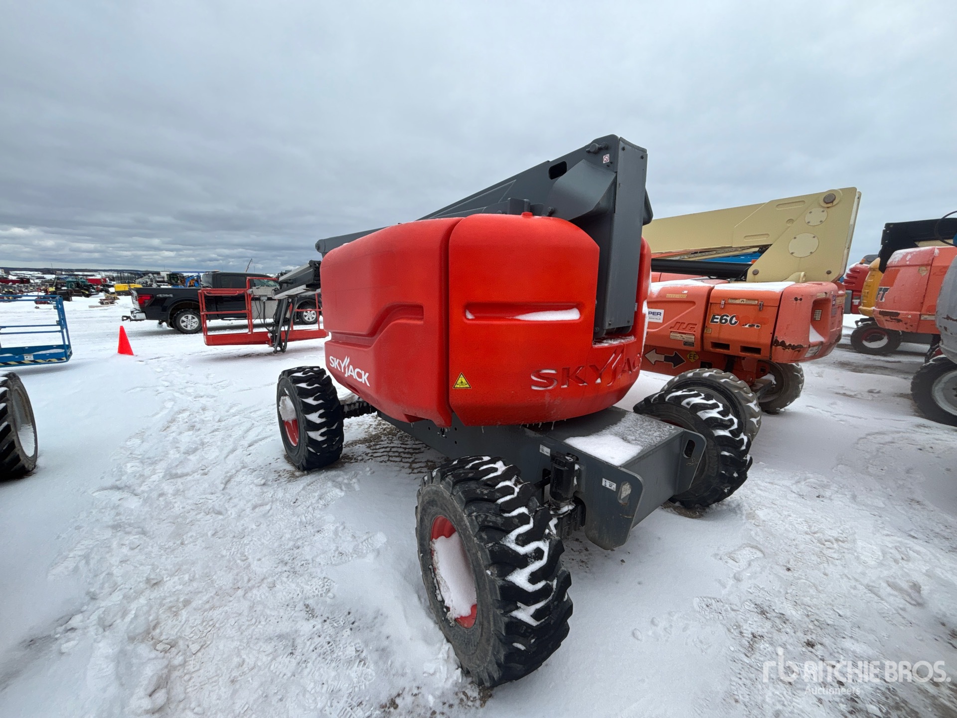 General Appearance with Picture, Left Rear Corner