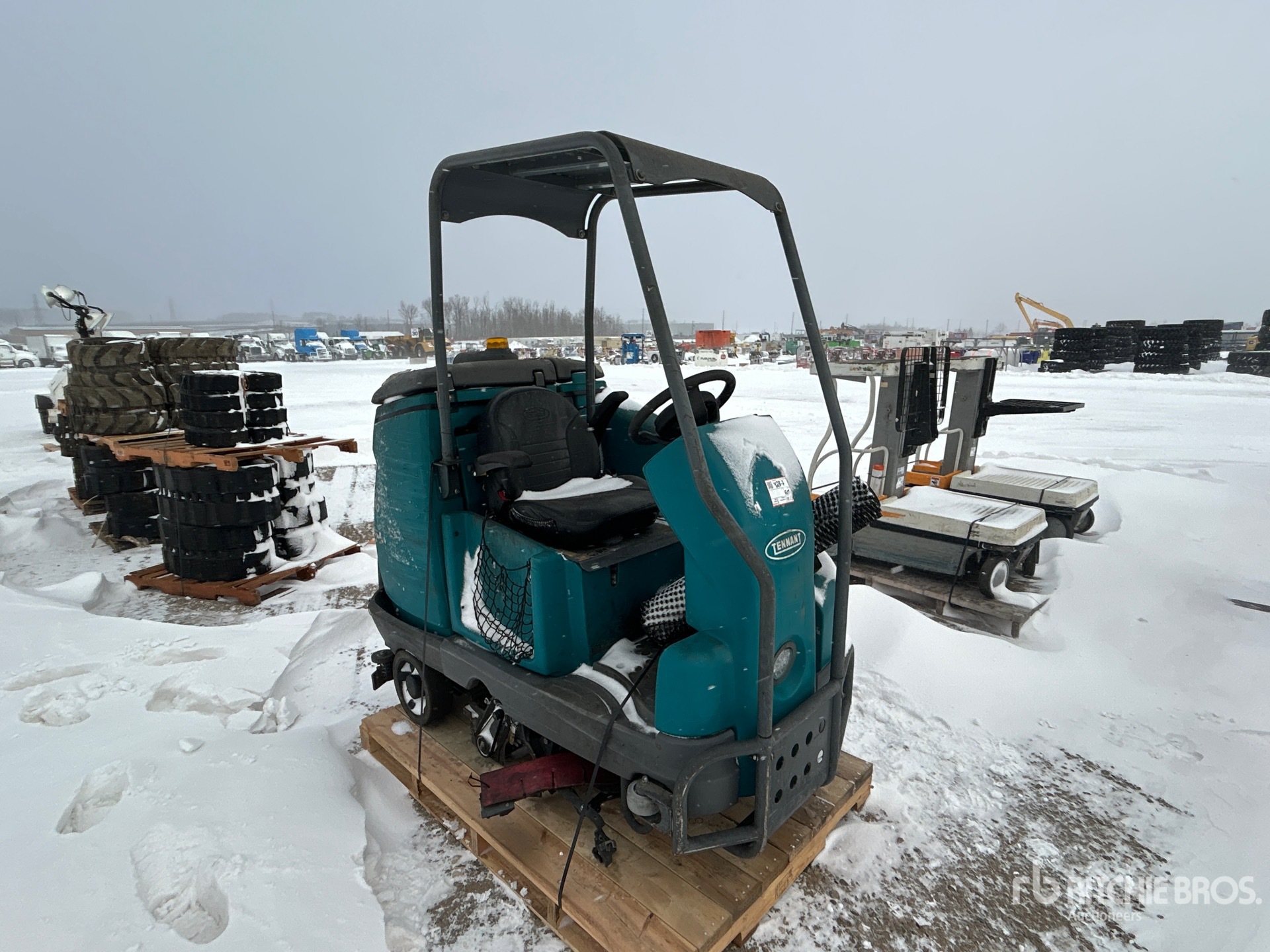 General Appearance with Imagen: esquina delantera derecha