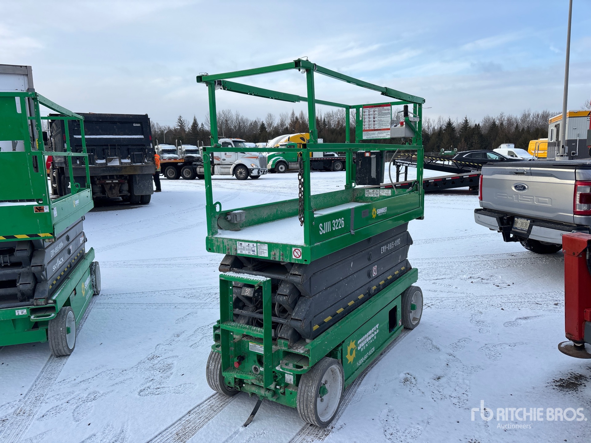 General Appearance with Picture, Left Front Corner