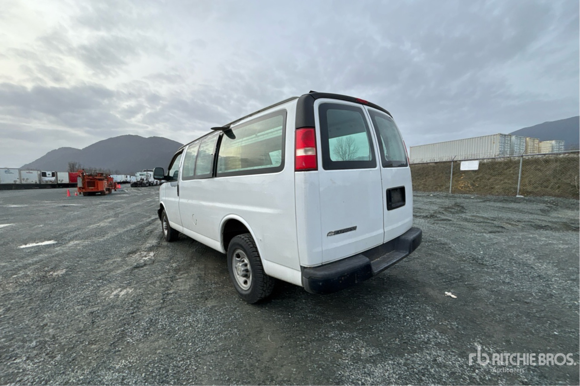 General Appearance with Picture, Left Rear Corner